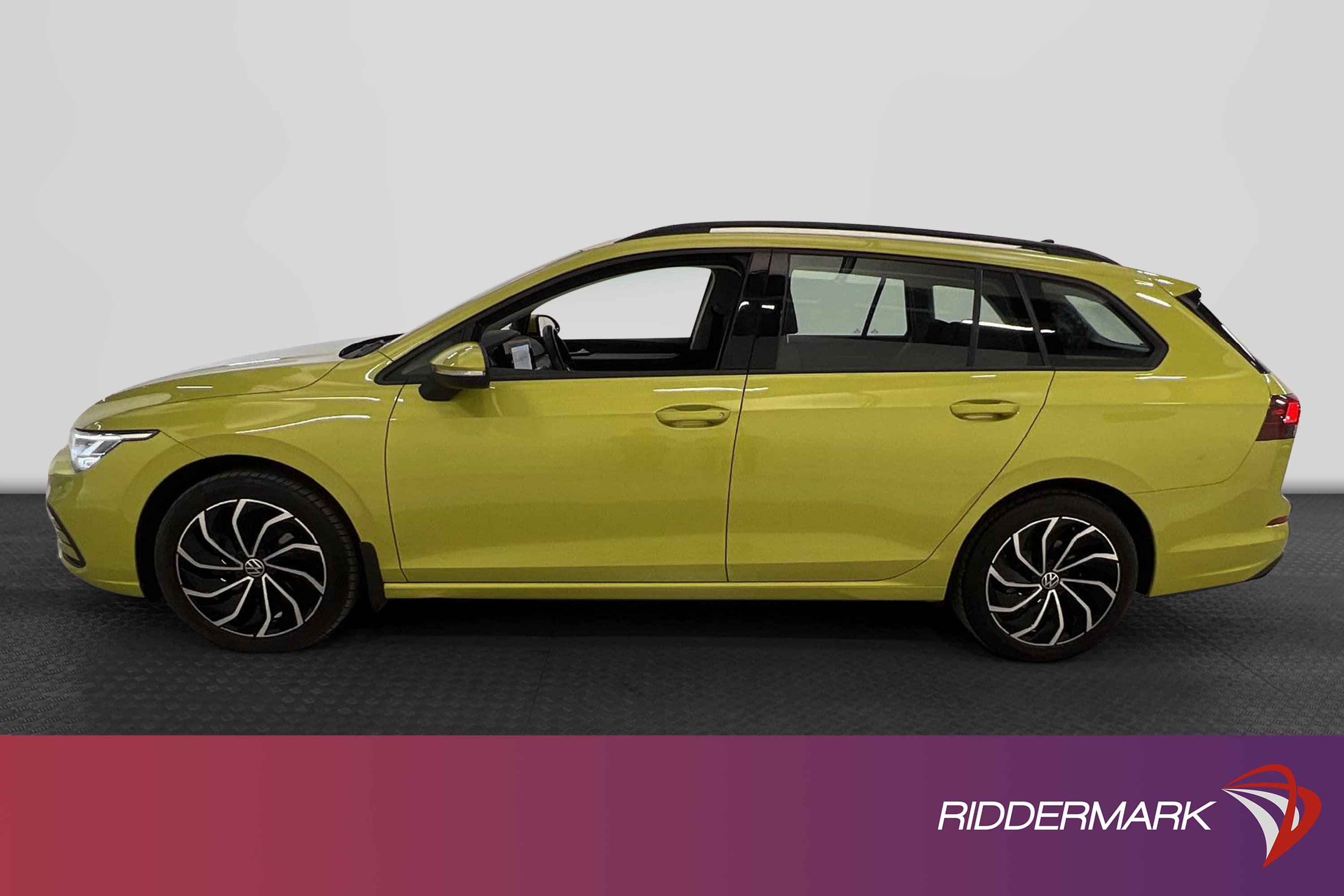 Volkswagen Golf 1.5 eTSI DSG