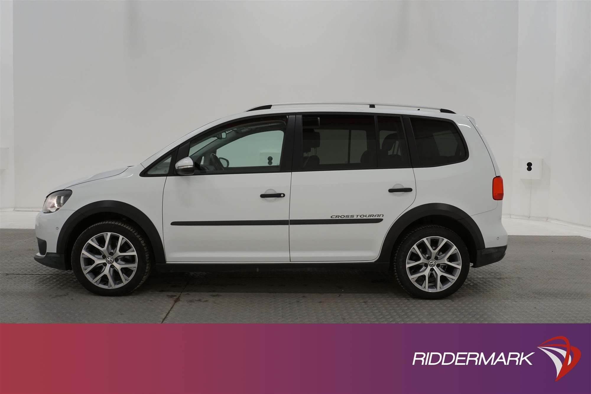 Volkswagen CrossTouran 1.4T 140hk