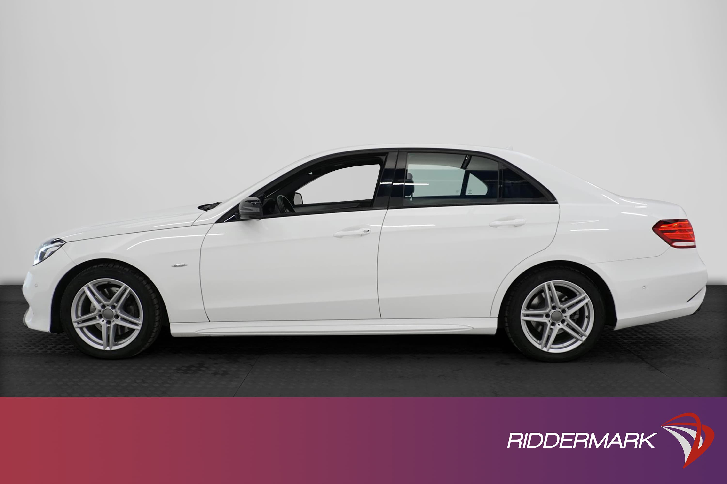 Mercedes-Benz E 220 170hk 4M