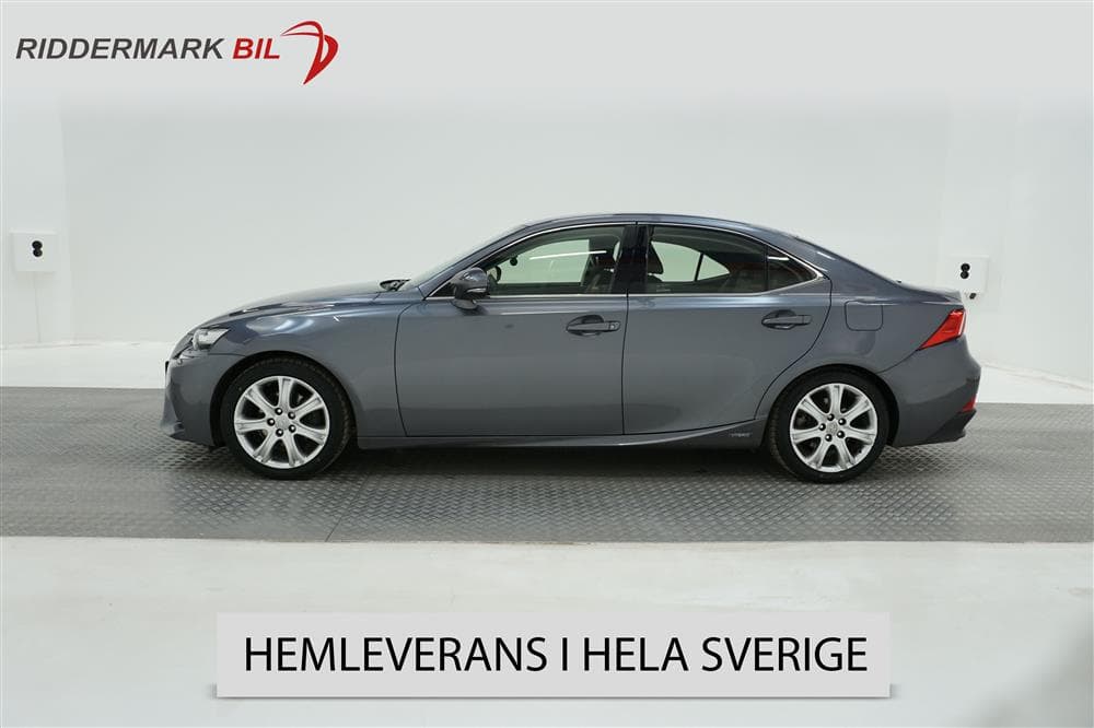 Lexus IS 300h 181hk