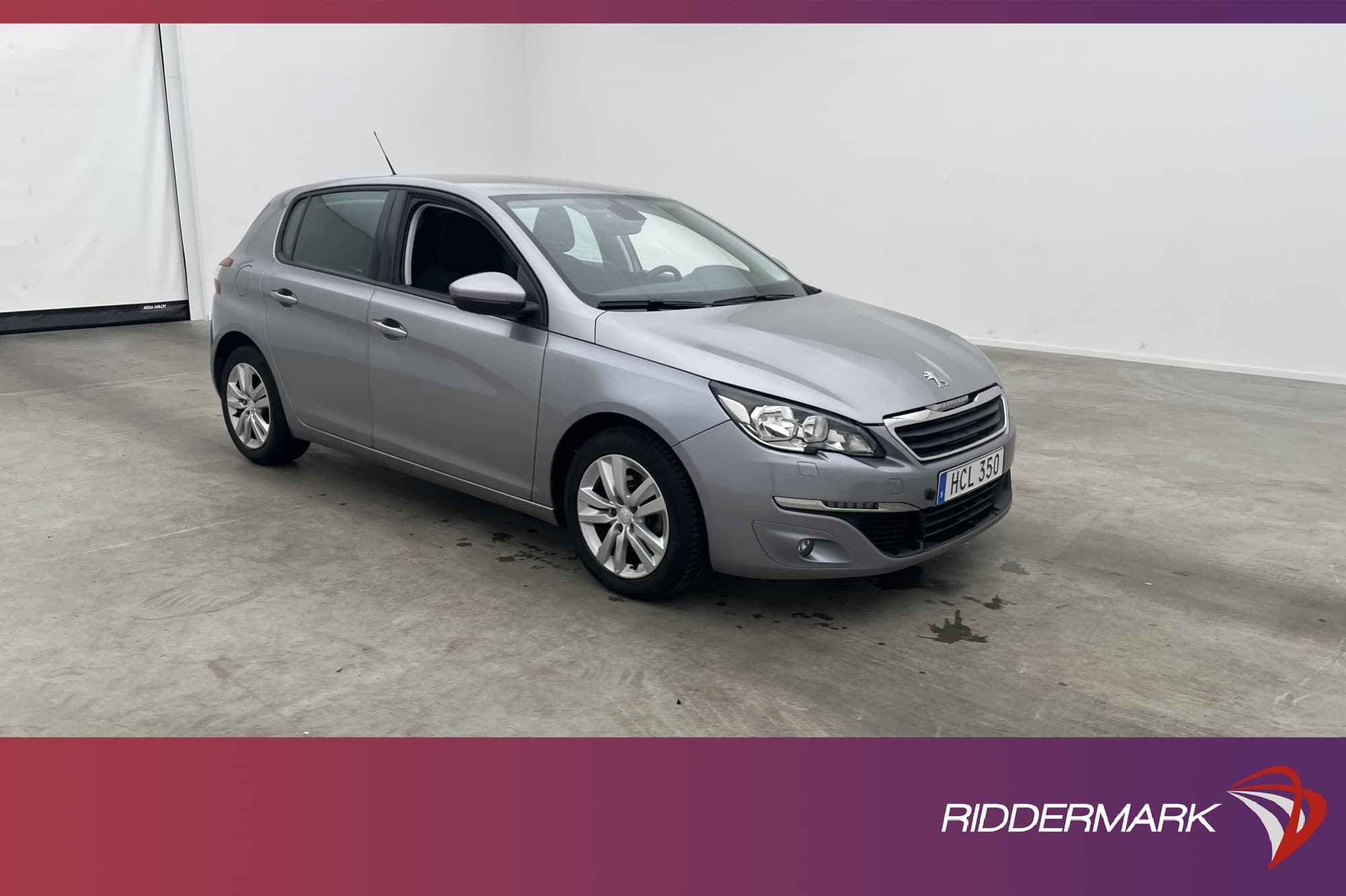 Peugeot 308 1.2 e-THP 130hk