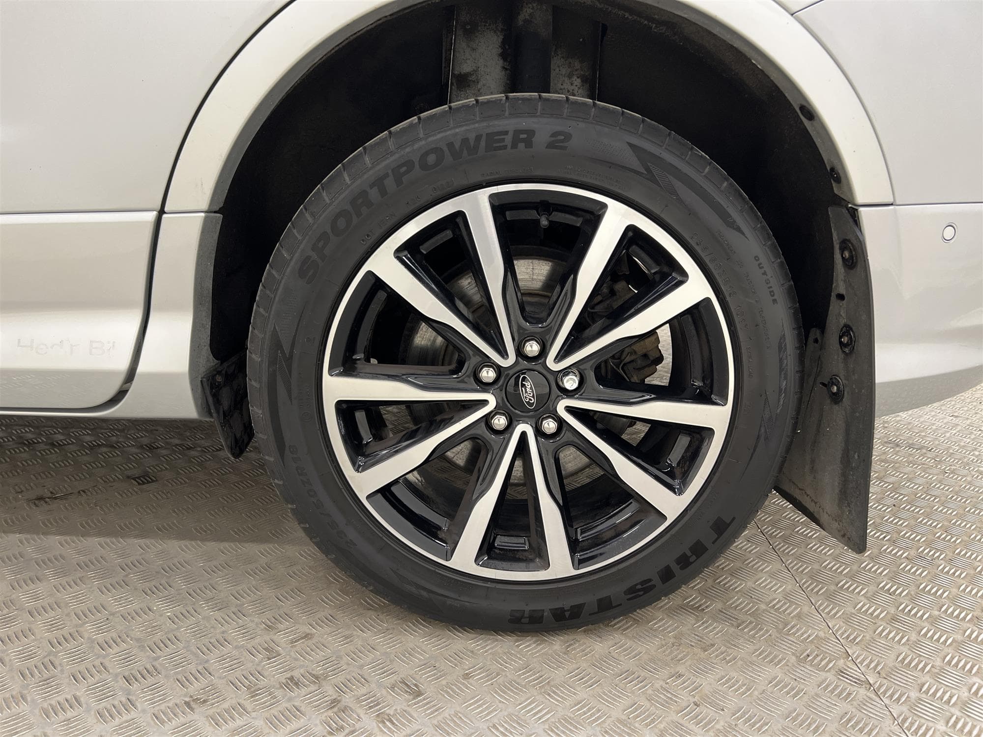 Ford Kuga 1.5 EcoBoost 150hk ST-Line Värmare Kamera En-bruk