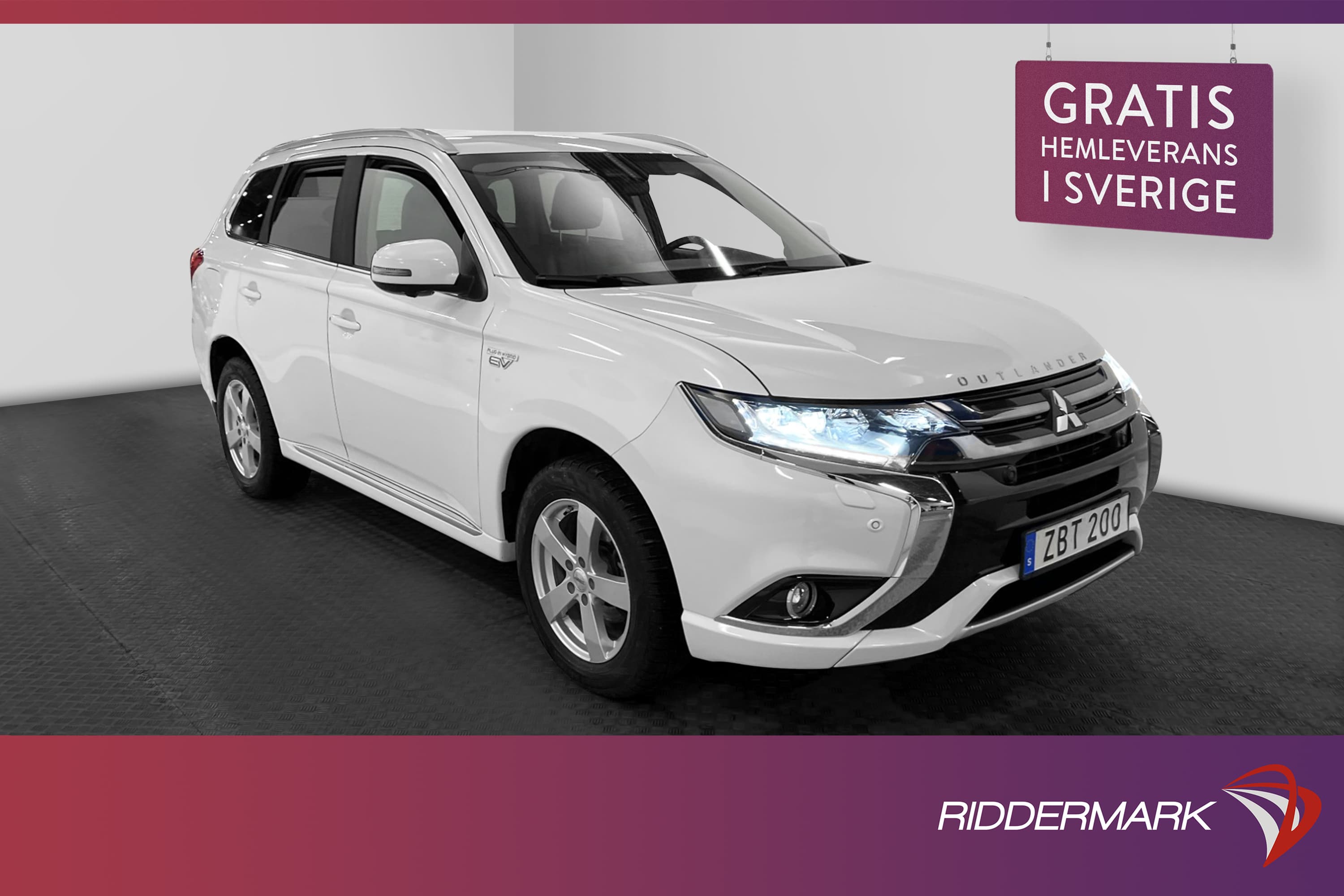 Mitsubishi Outlander P-HEV 4WD 203hk