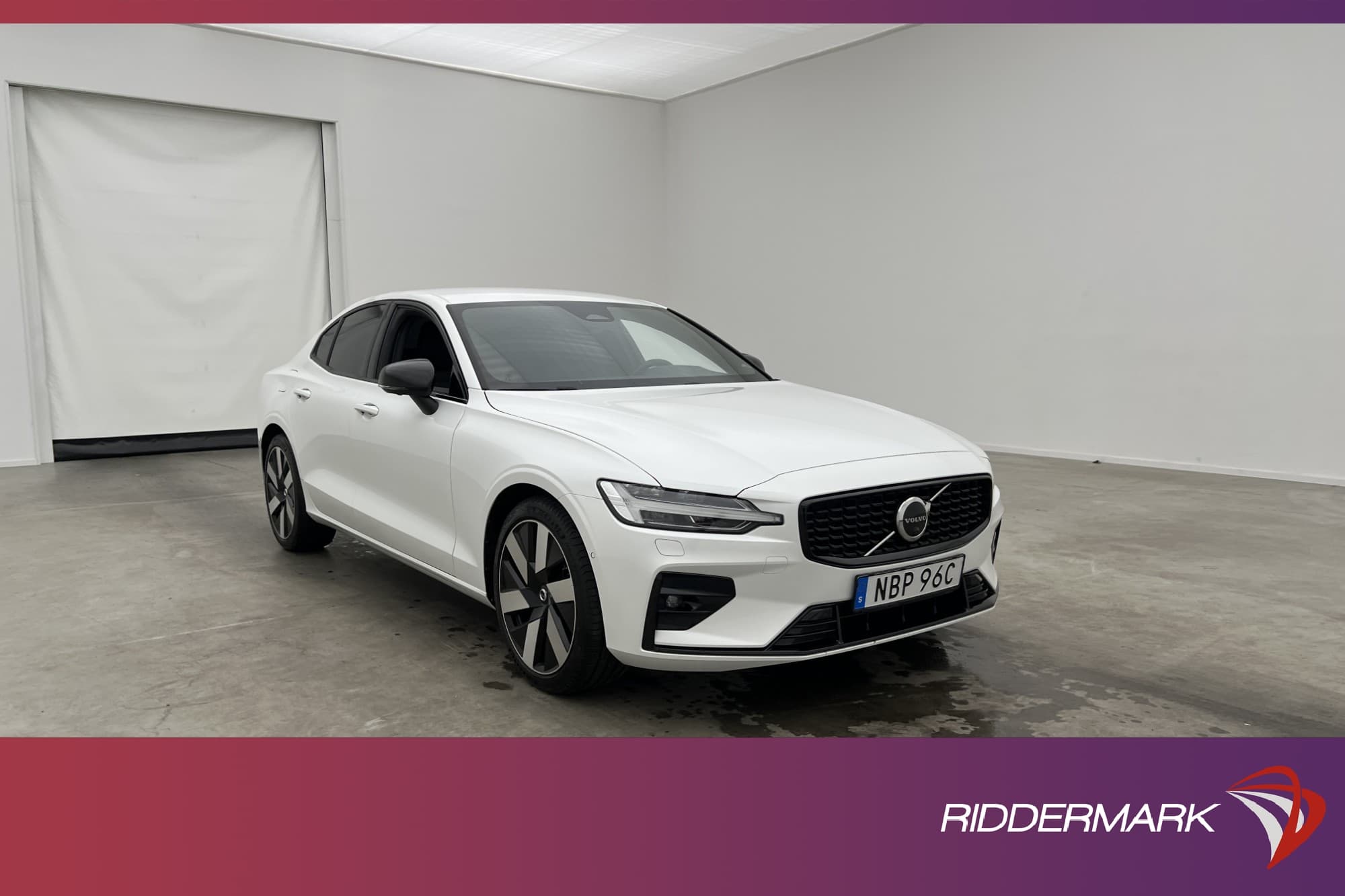 Volvo S60 B5 250hk Plus Dark Värmare H/K 360° Orrefors 4-Zon