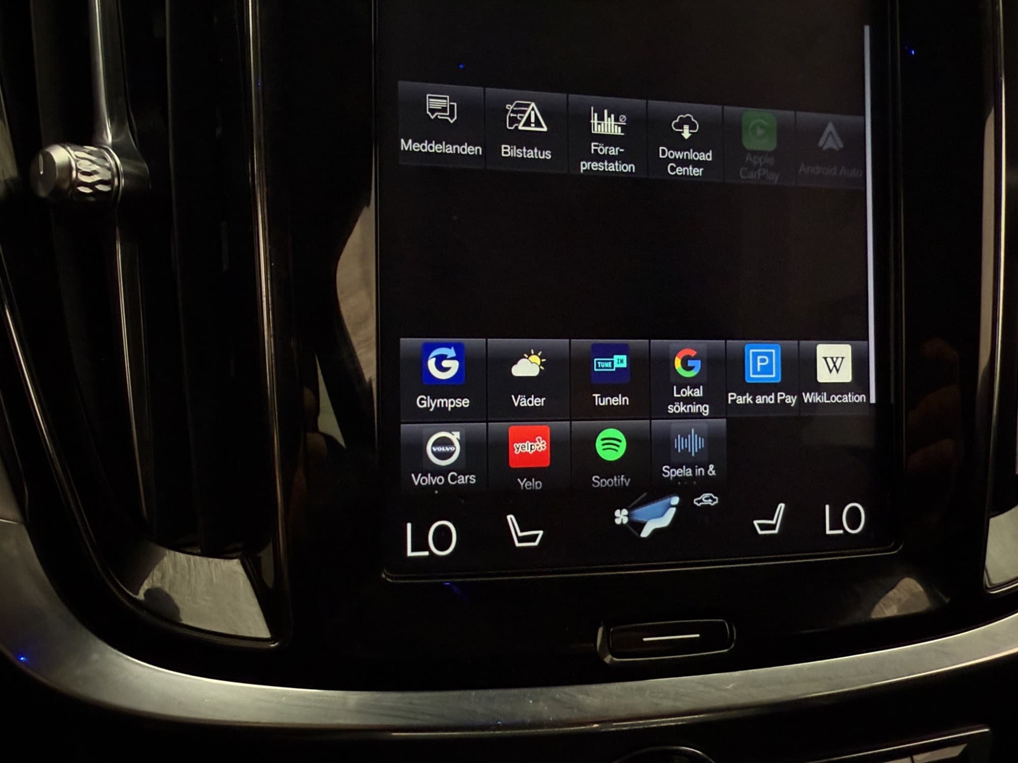 Volvo V60 D3 Momentum Drag Kamera Värmare Navi BLIS CarPlay