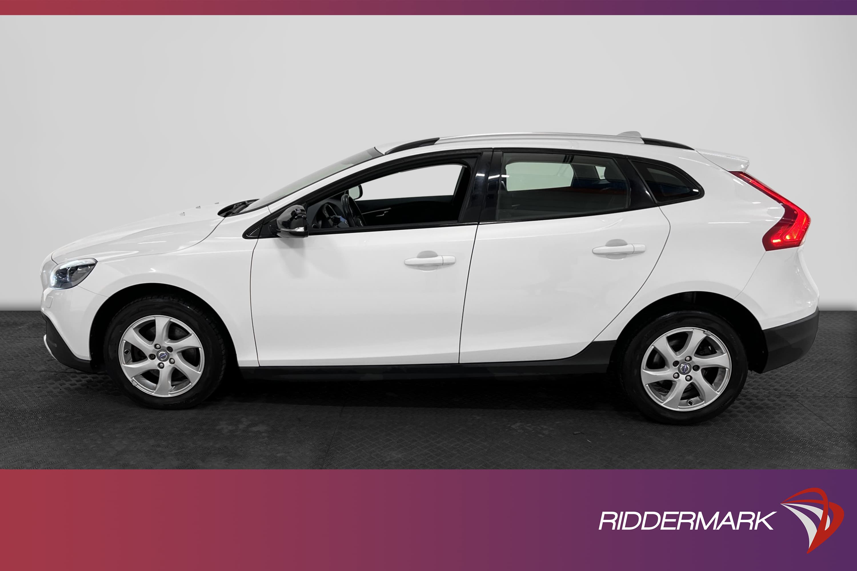 Volvo V40 Cross Country D2 115hk