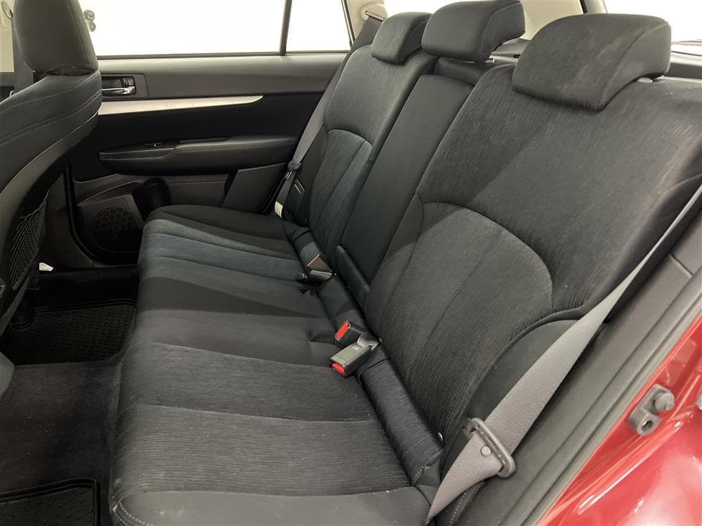 Subaru Outback 2.0 150hk 4WD M-Värm Taklucka B-Kamera Draginteriör