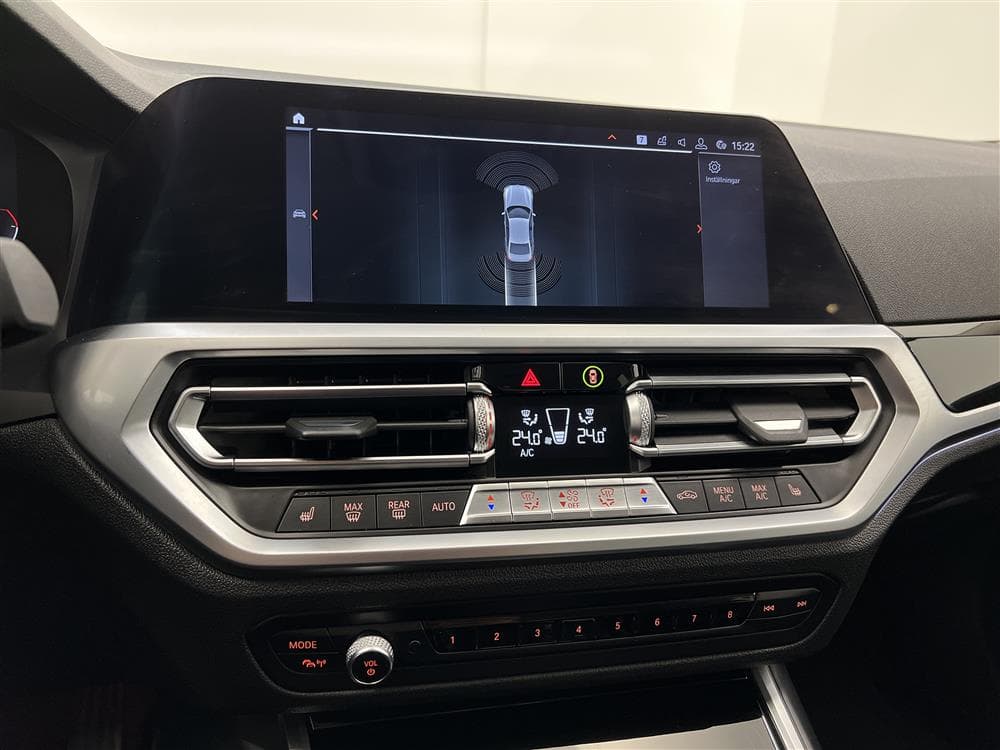BMW 320d xDrive 190hk MHVE Sport line Cockpit Drag
