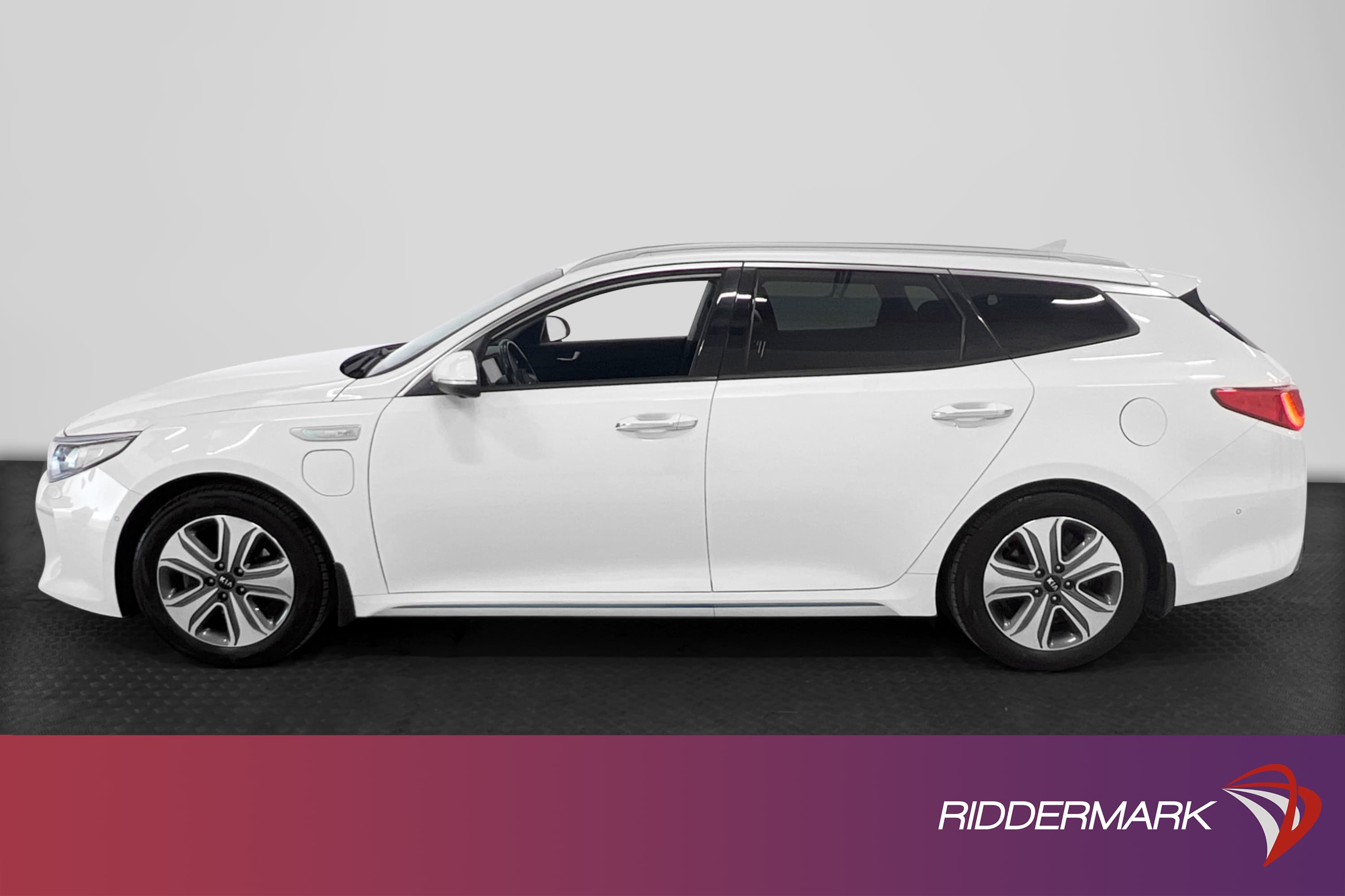 Kia Optima SW Plug-in 205hk