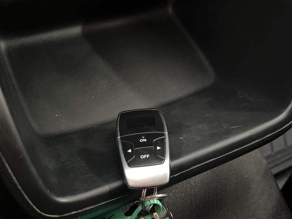 Mercedes-Benz Vito Mixto Aut 190hk Edt.1 Xlång Värmare Moms interiör
