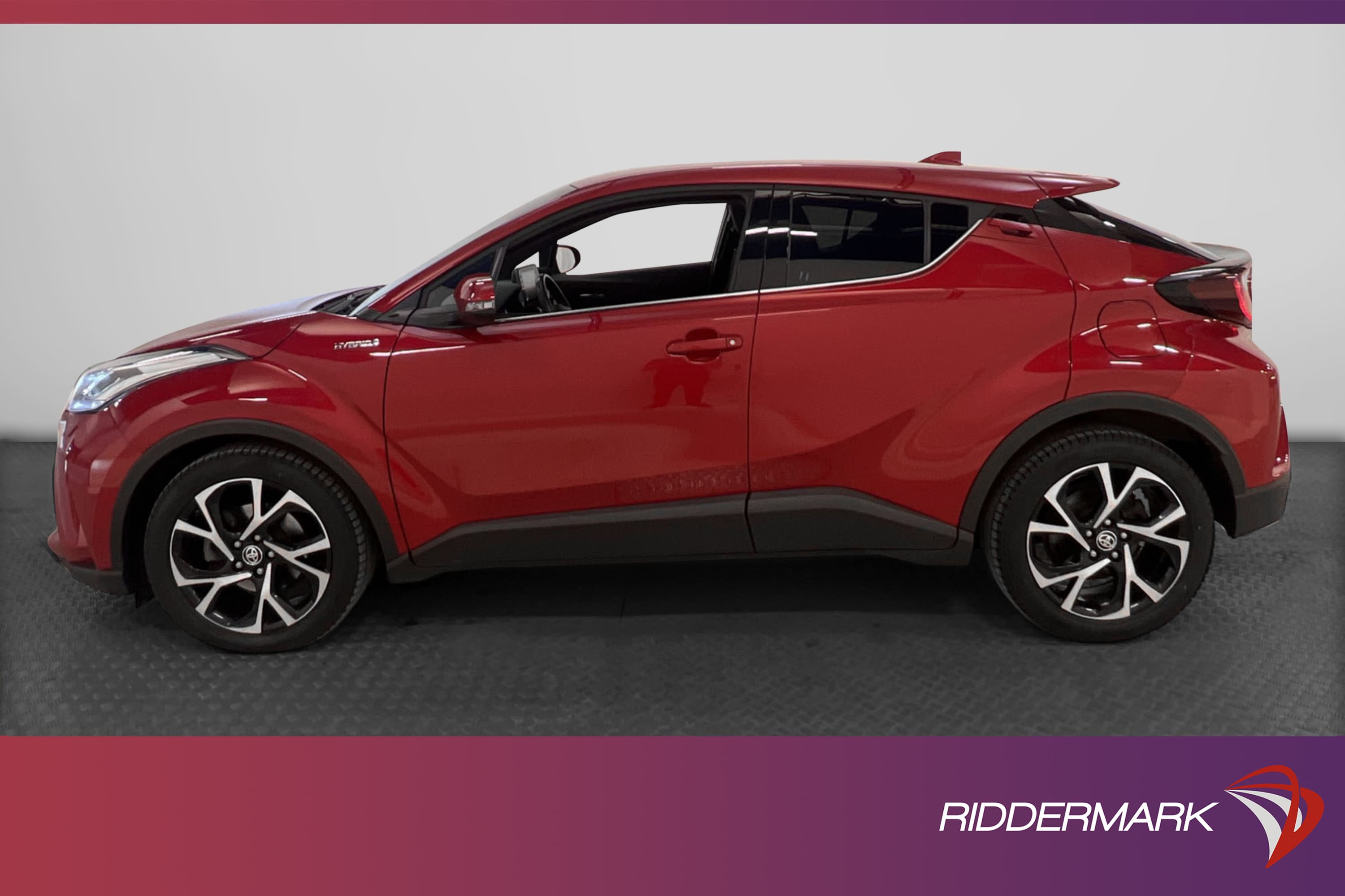 Toyota C-HR Hybrid CVT 122hk 1 Brukare
