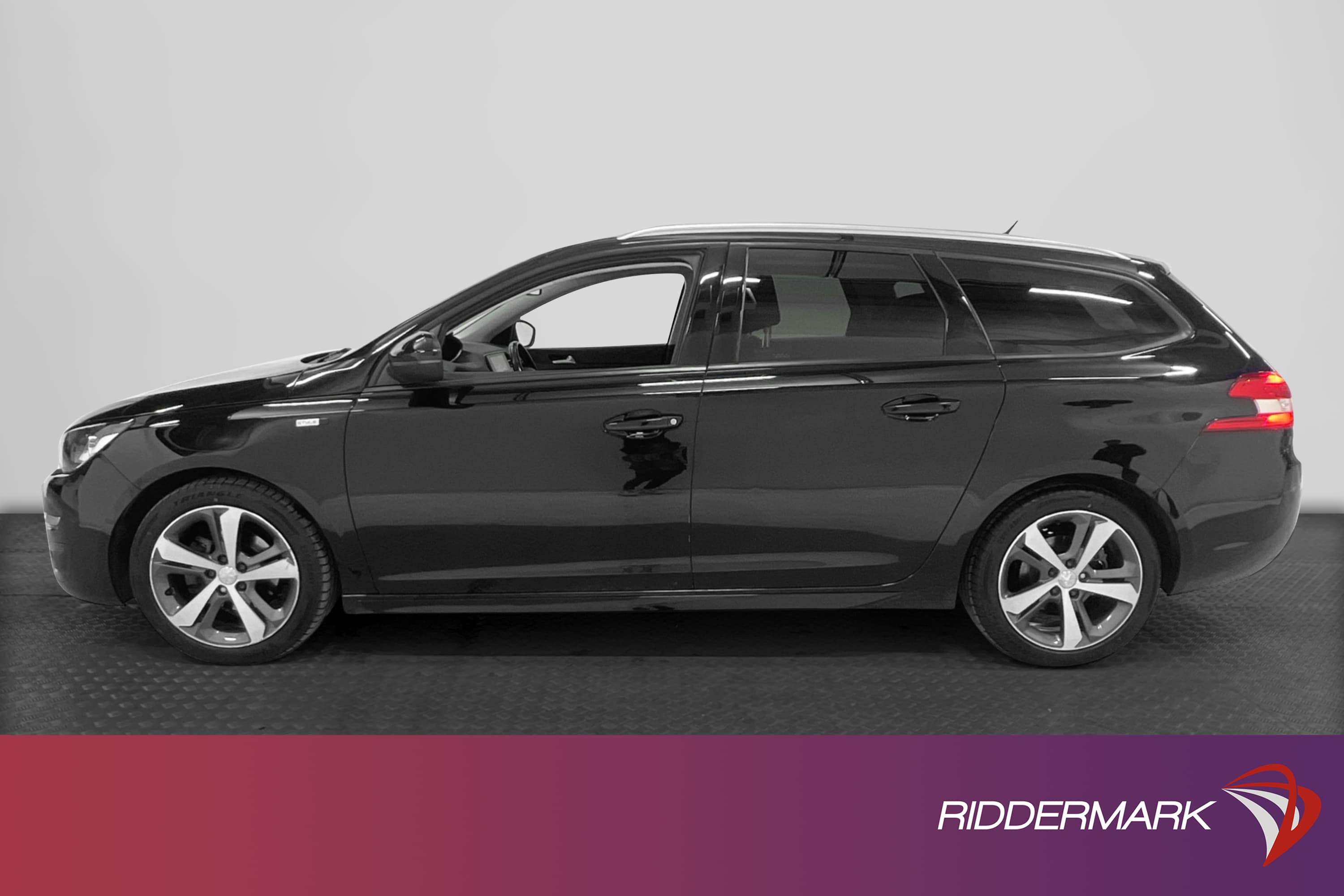 Peugeot 308 SW 1.2 e-THP 130hk