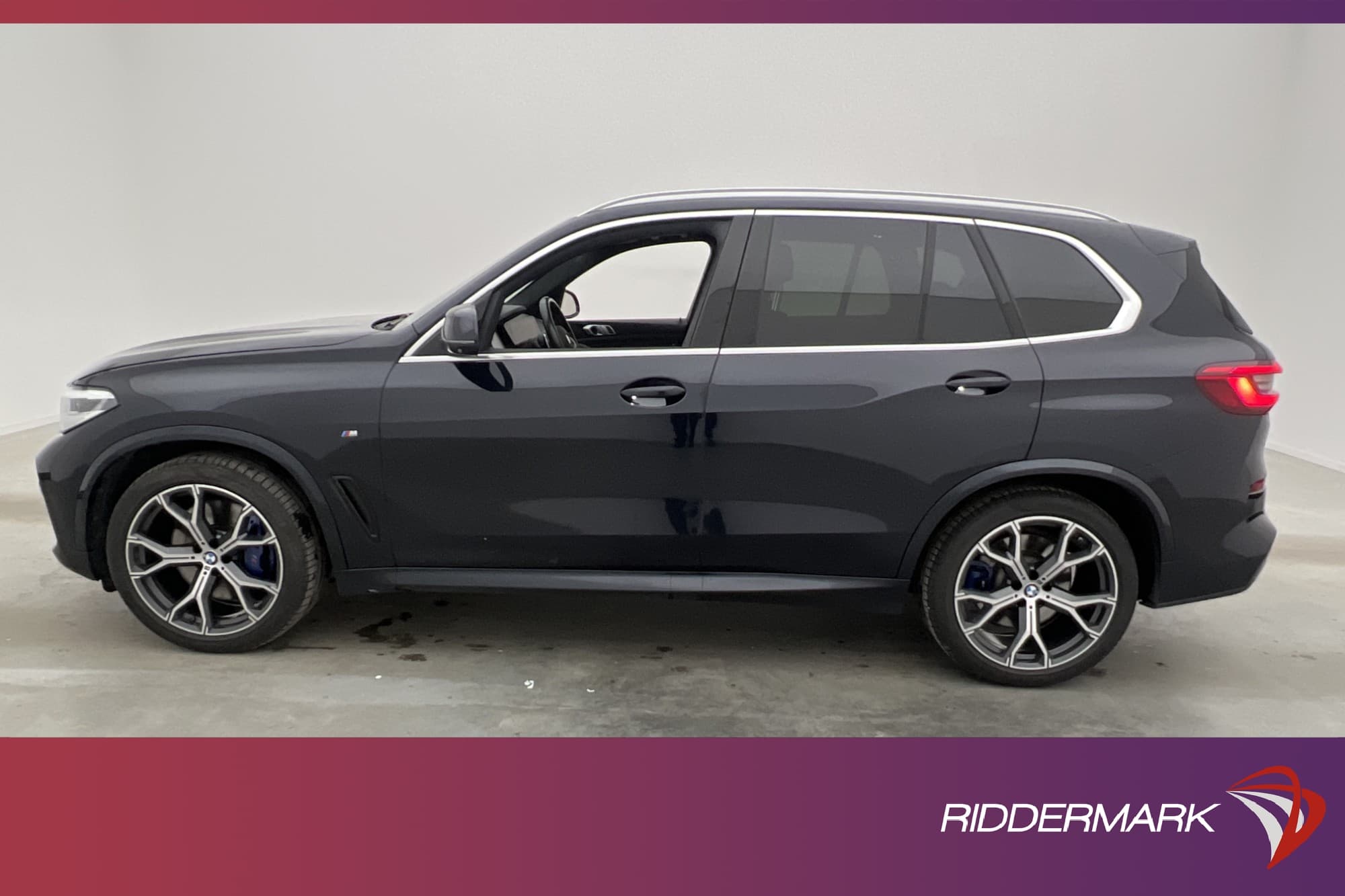BMW X5 30d xDrive 265hk M Sport Navi Värm 360° H/K Pano HUD