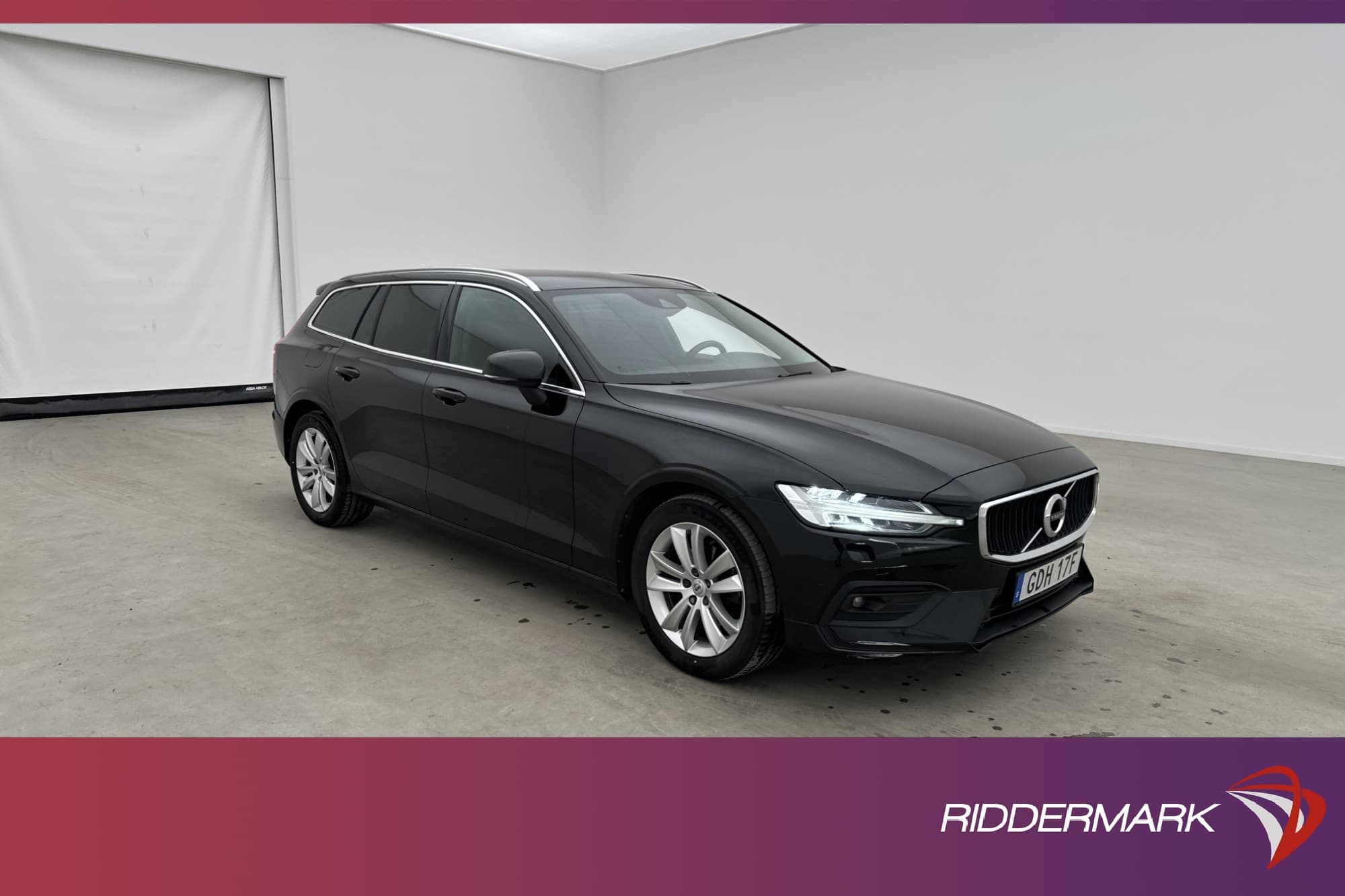 Volvo V60 B4