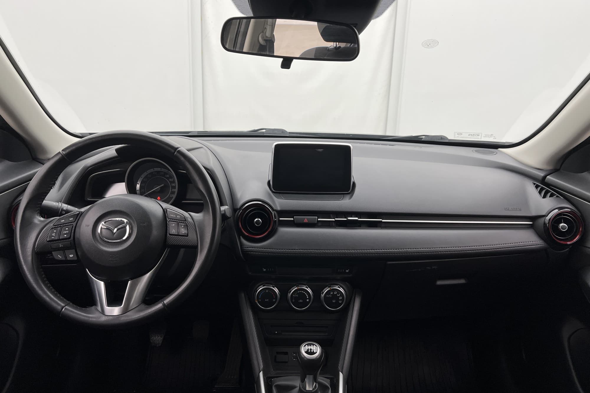Mazda CX-3 2.0 SKYACTIV Vision Kamera Navi P-Sensorer