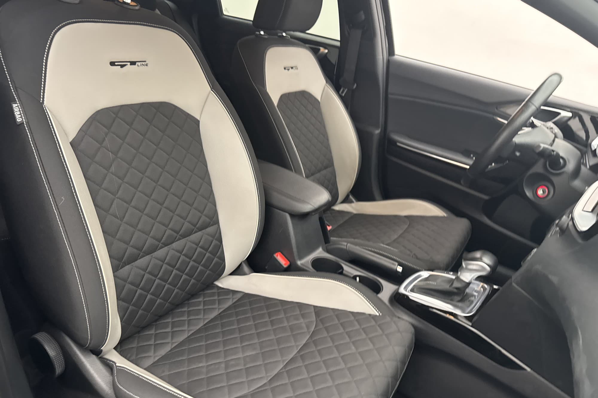 Kia Ceed Sportswagon 140hk GT-Line Navi Kamera Rattvärme