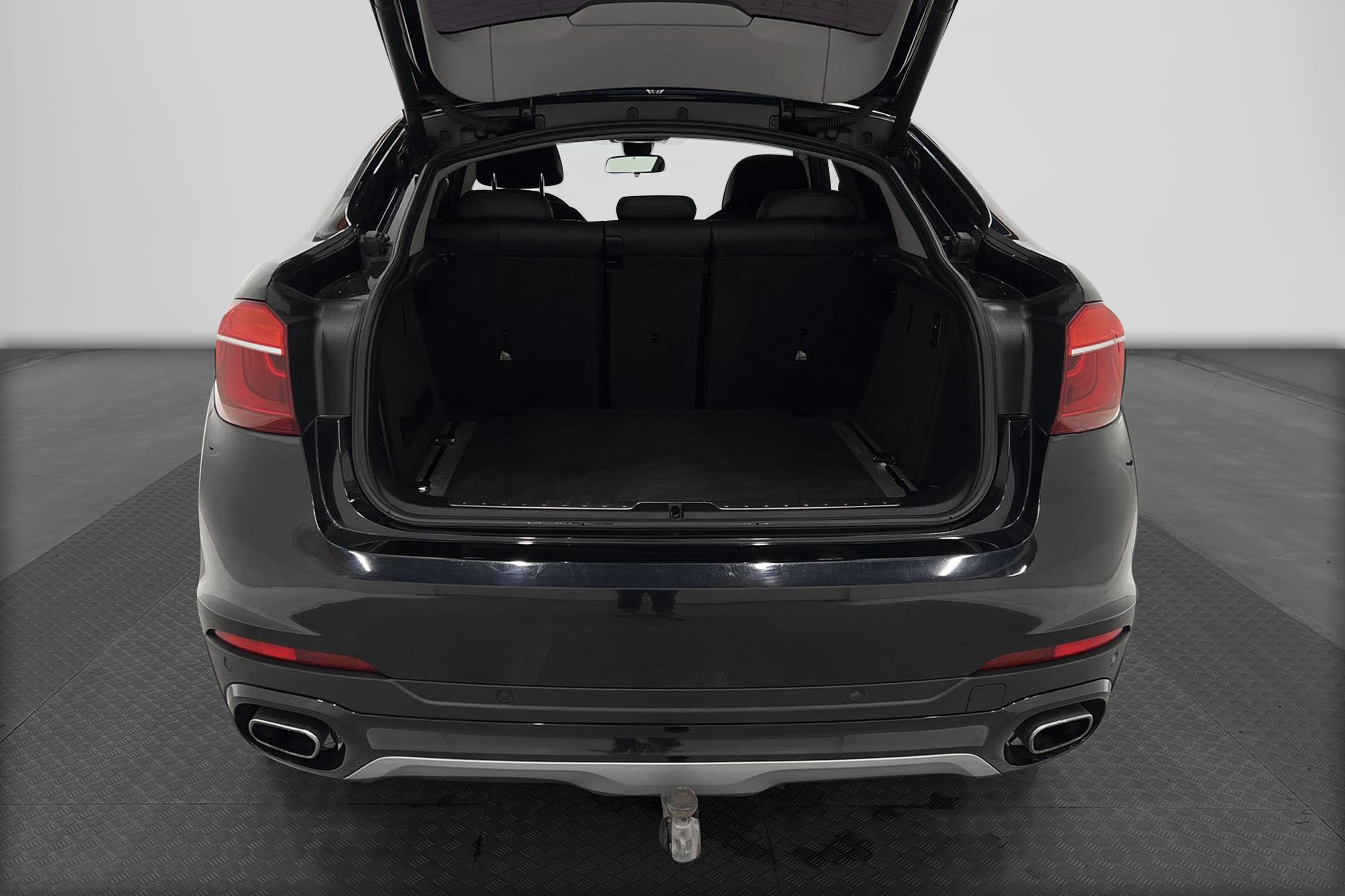 BMW X6 xDrive40d 313hk Taklucka Navi H/K Dragkrok HUD D-Värm