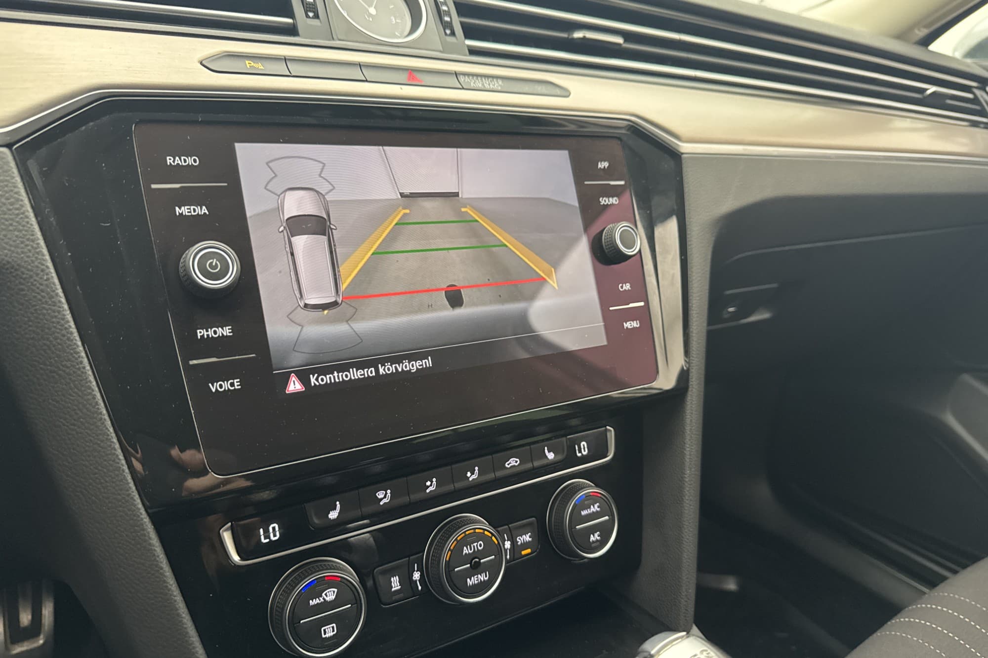 Volkswagen Passat Alltrack 4M 190hk Drag Värmare Kamera