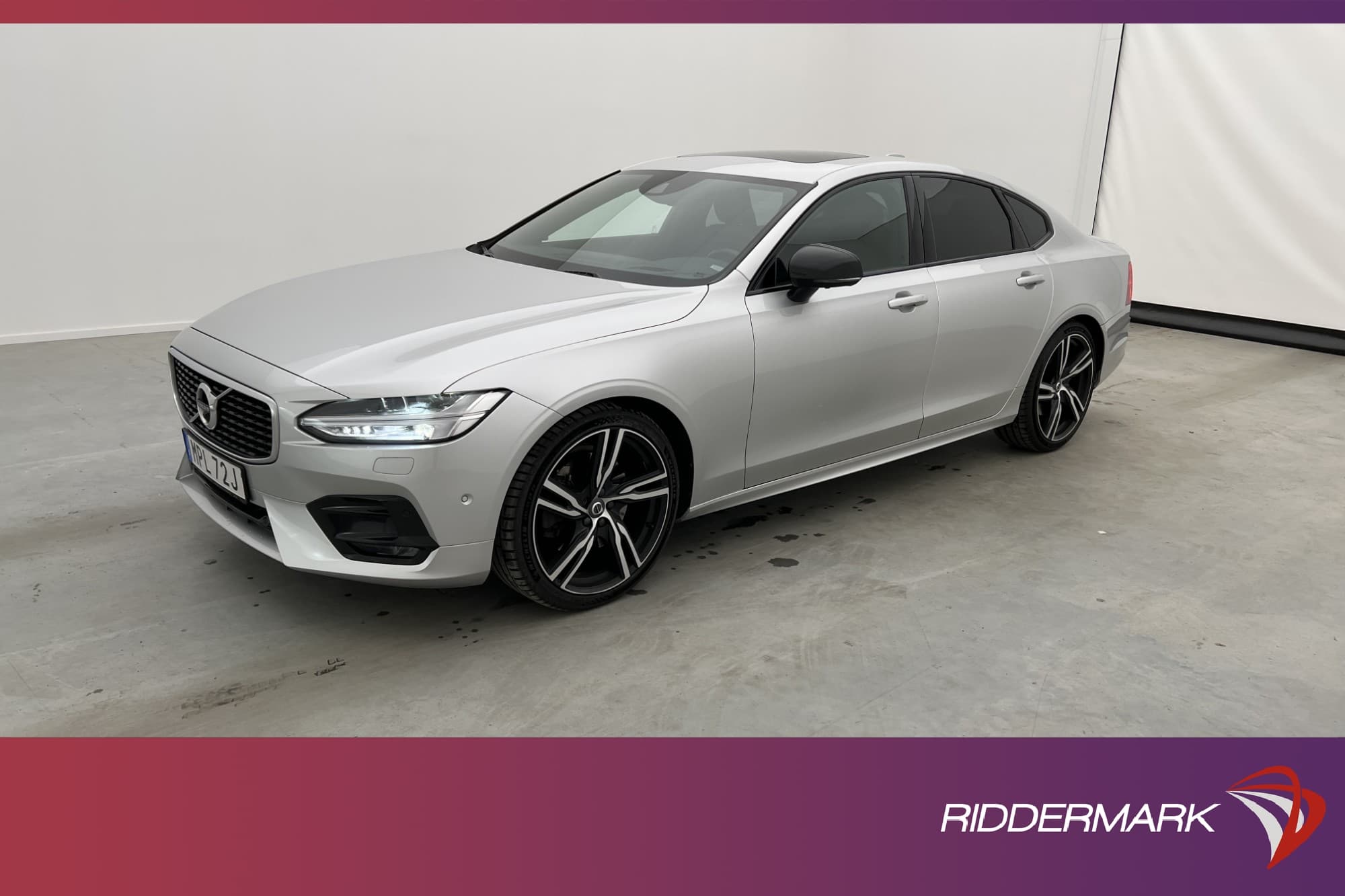 Volvo S90 D5 AWD