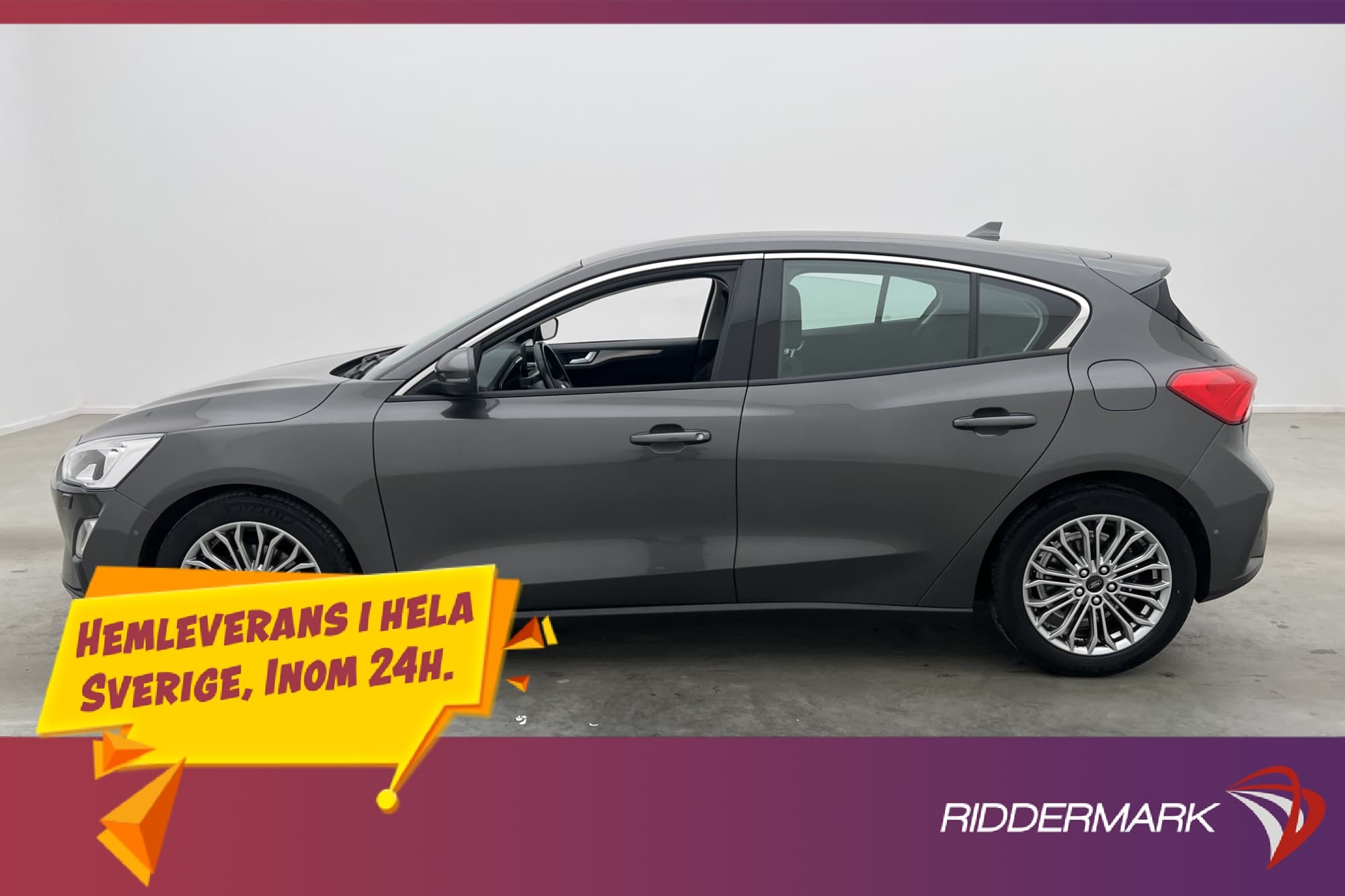 Ford Focus 1.0 125hk Titanium Launch Edition Kamera Carplay