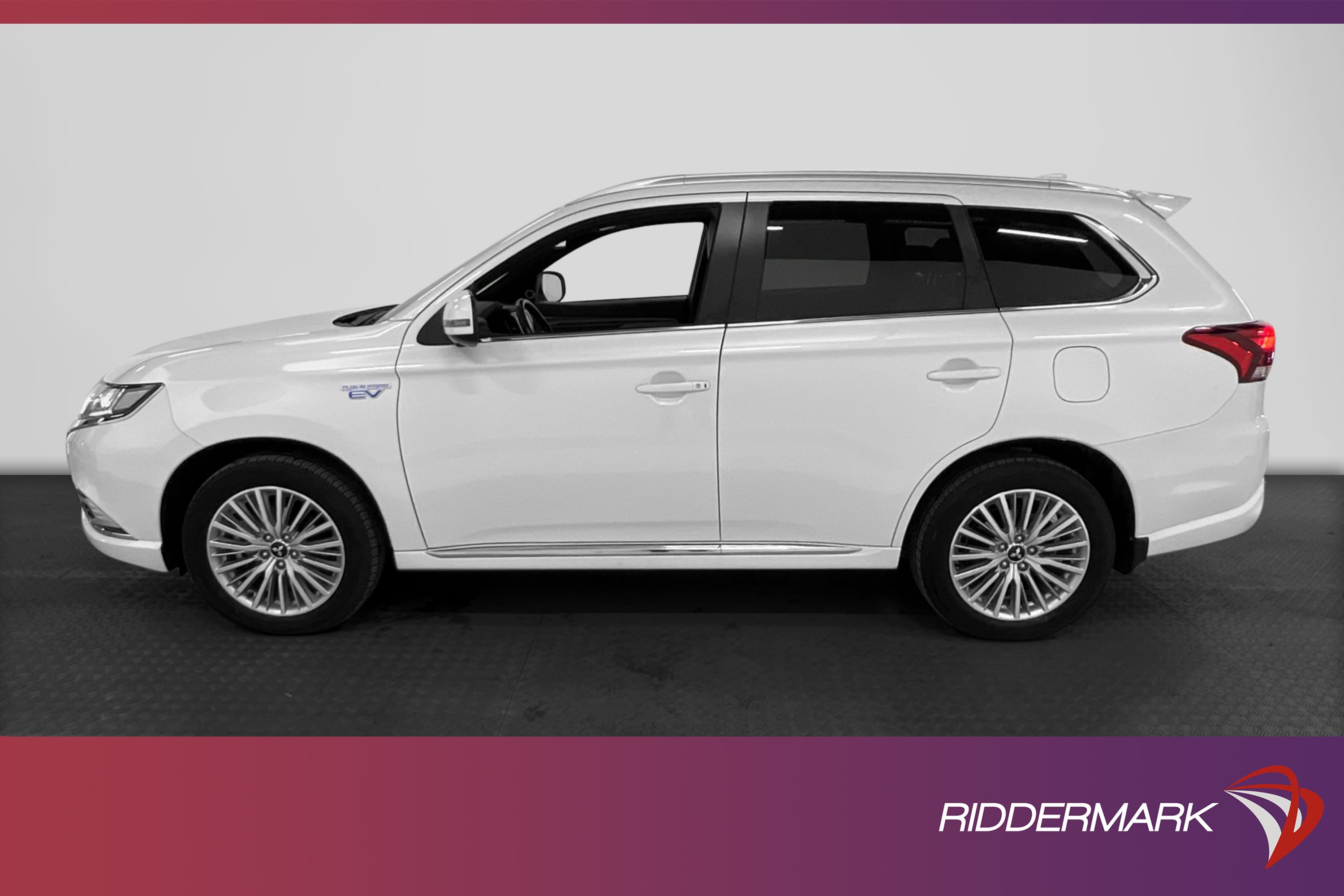 Mitsubishi Outlander PHEV 4WD 230hk