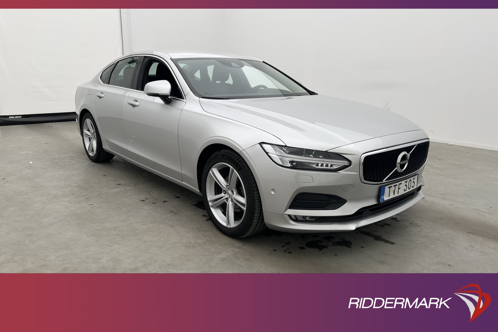 Volvo S90 D3