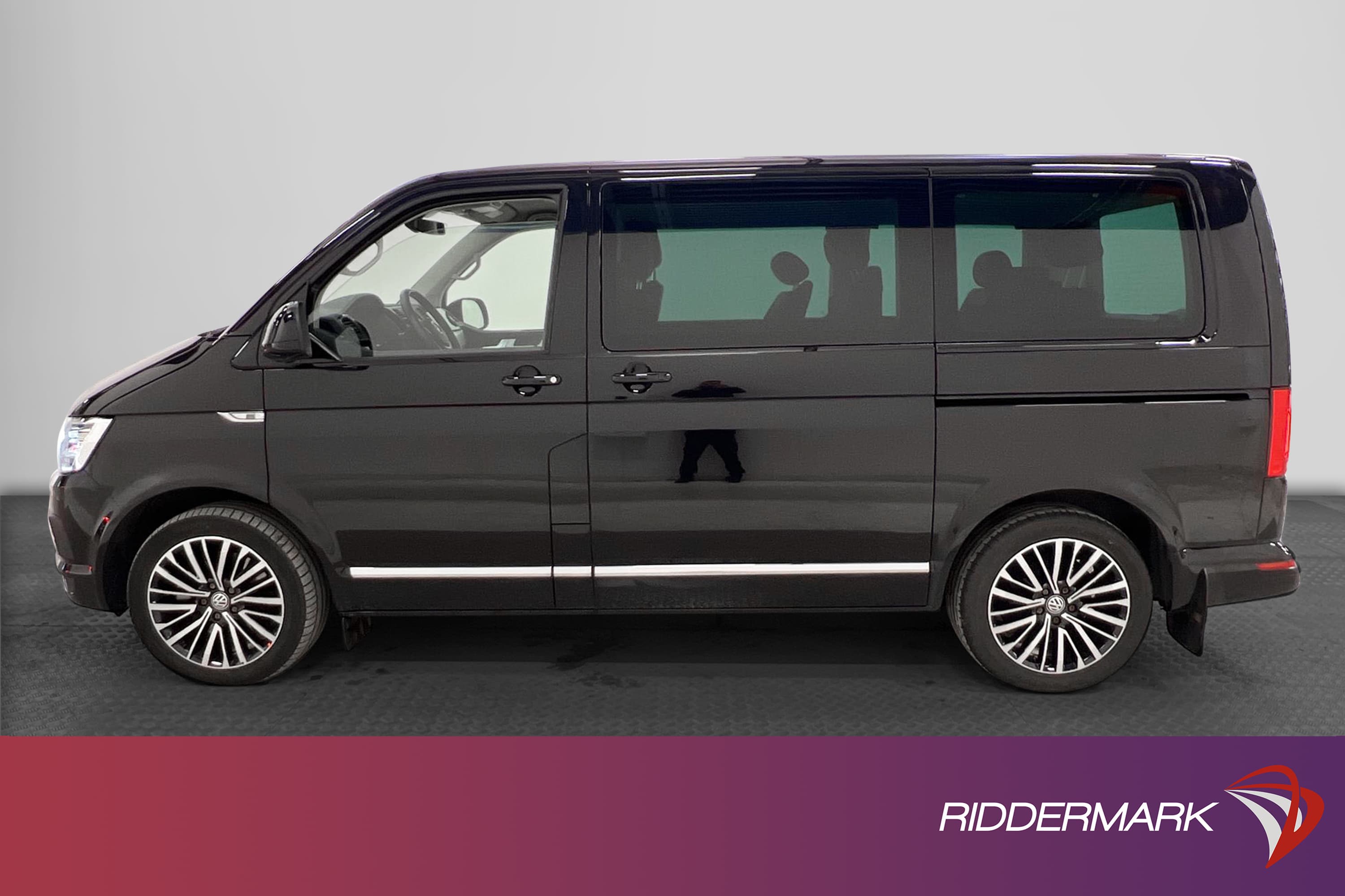 Volkswagen Multivan Highline Automat 4Motion 199hk Moms