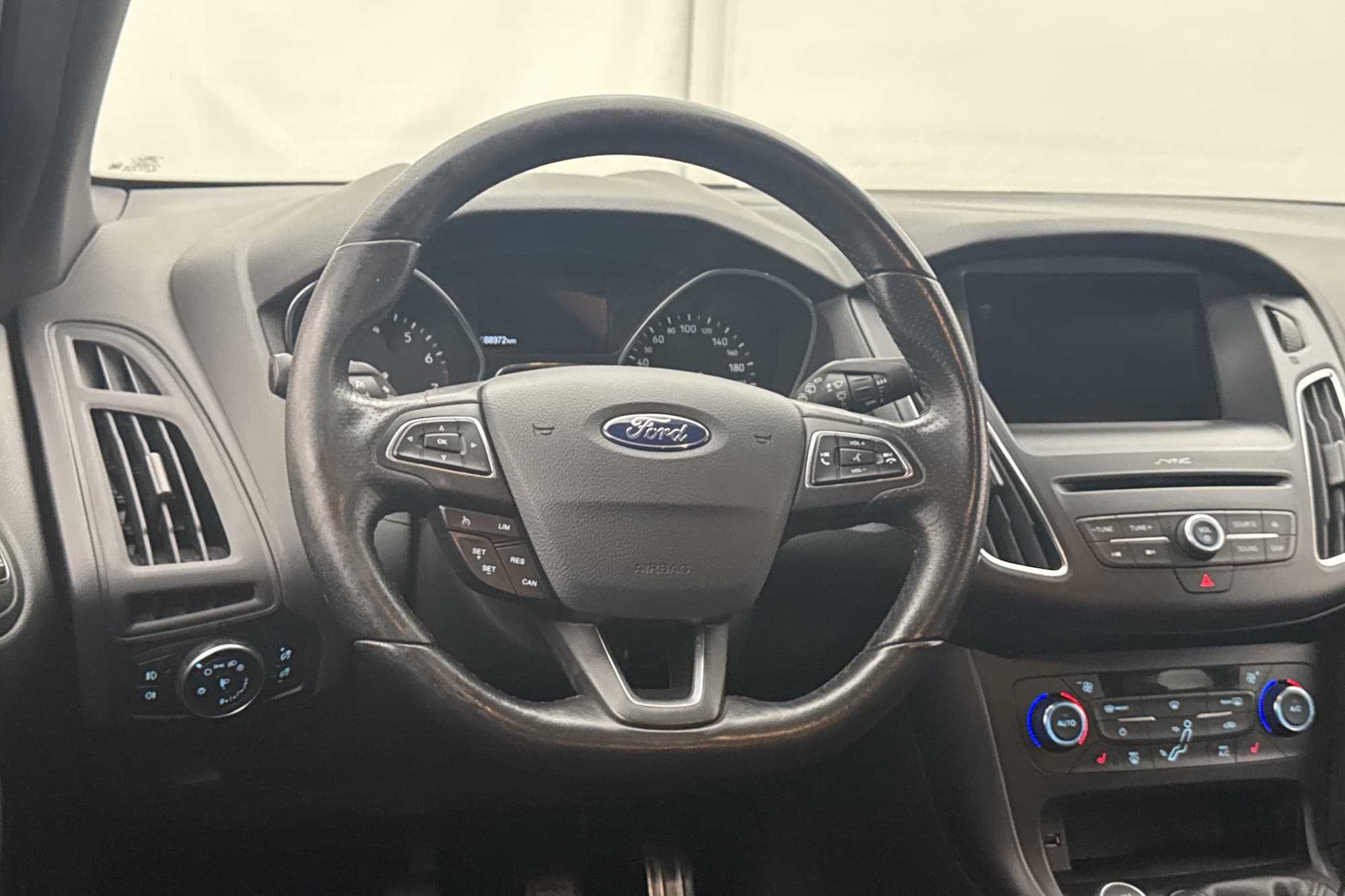 Ford Focus 1.0 EcoBoost 125hk ST-Line Kamera CarPlay Keyless