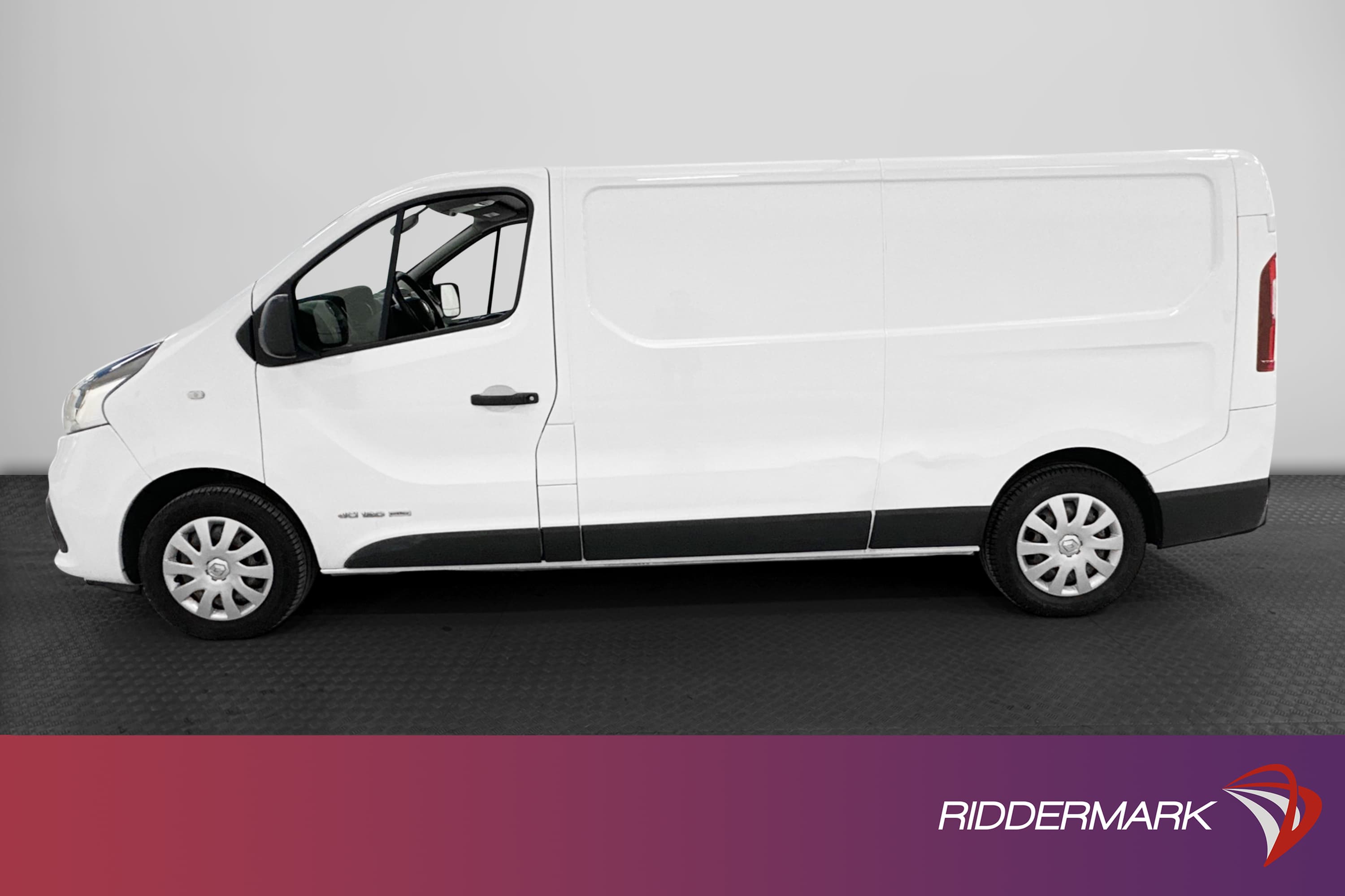 Renault Trafic L2 1.6dCi 120hk Värmare V-inredd 3-Sits Moms