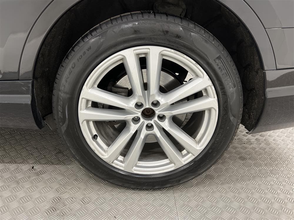 Audi Q7 3.0 TDI 272hk quattro S-Line Cockpit 7-sits GPS BOSEinteriör