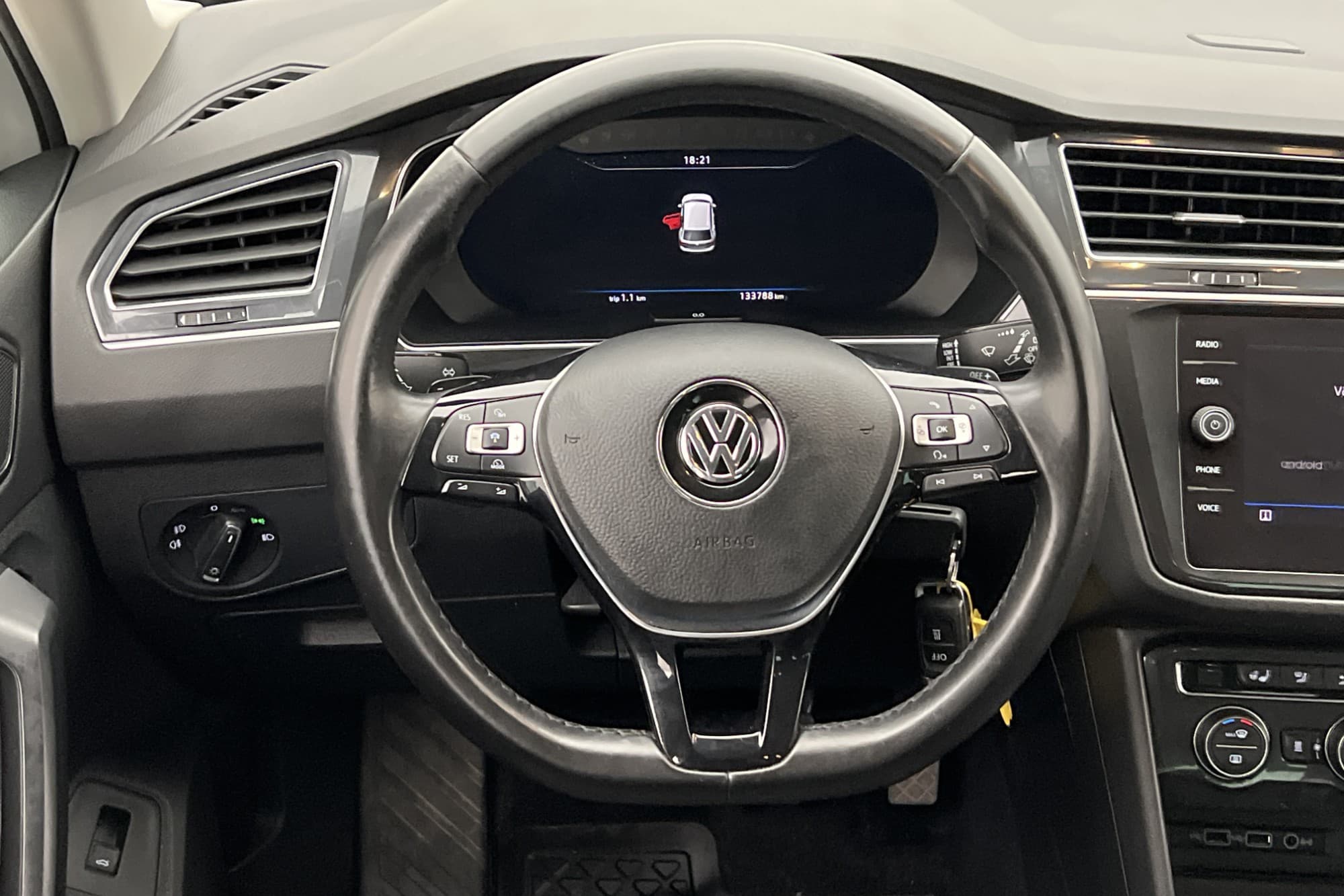 Volkswagen Tiguan 1.4 4M R-Line Värmare Drag Cockpit Kamera