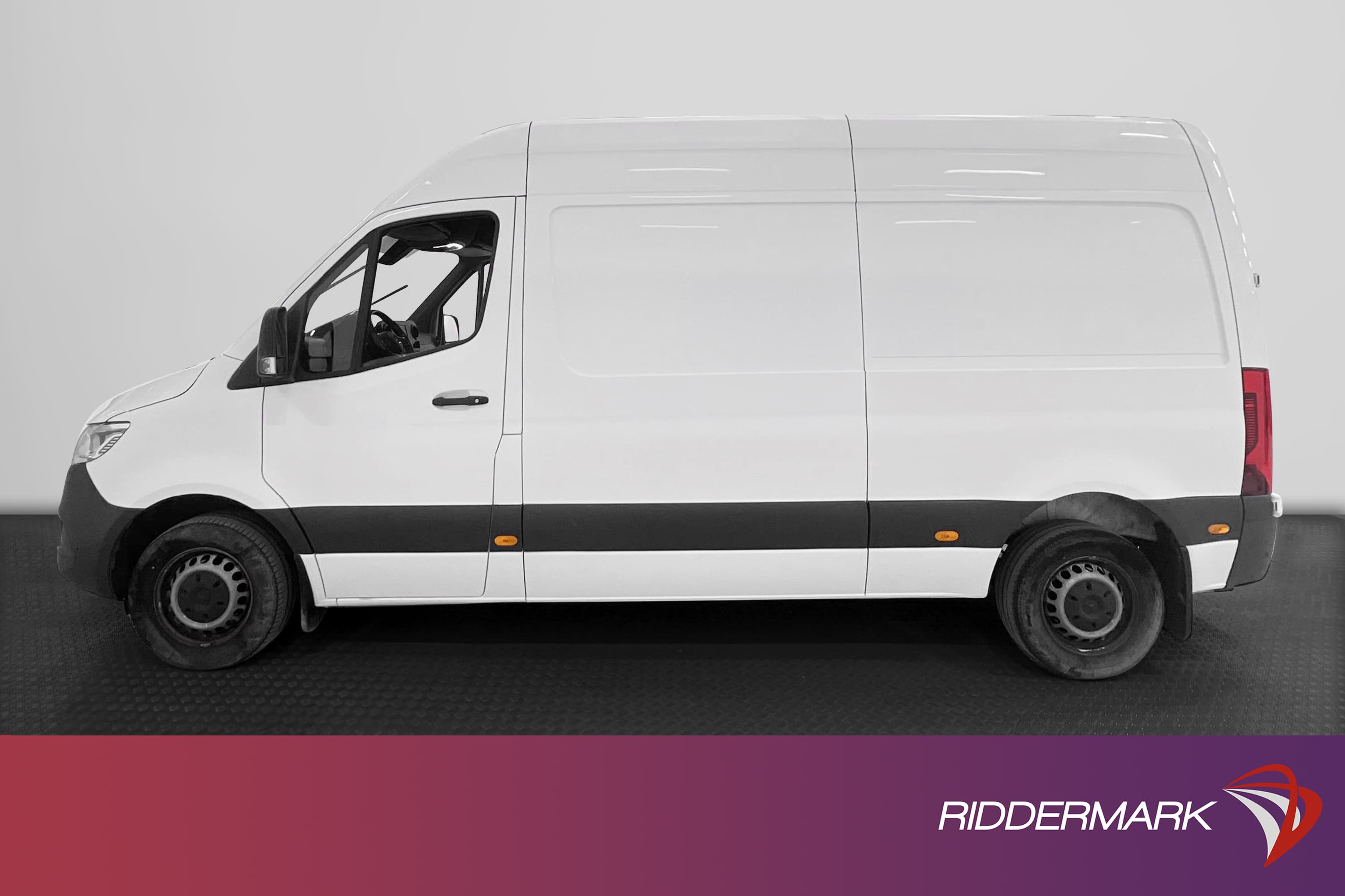 Mercedes-Benz Sprinter L2H2 211 Aut Värmare Drag B-Kamera