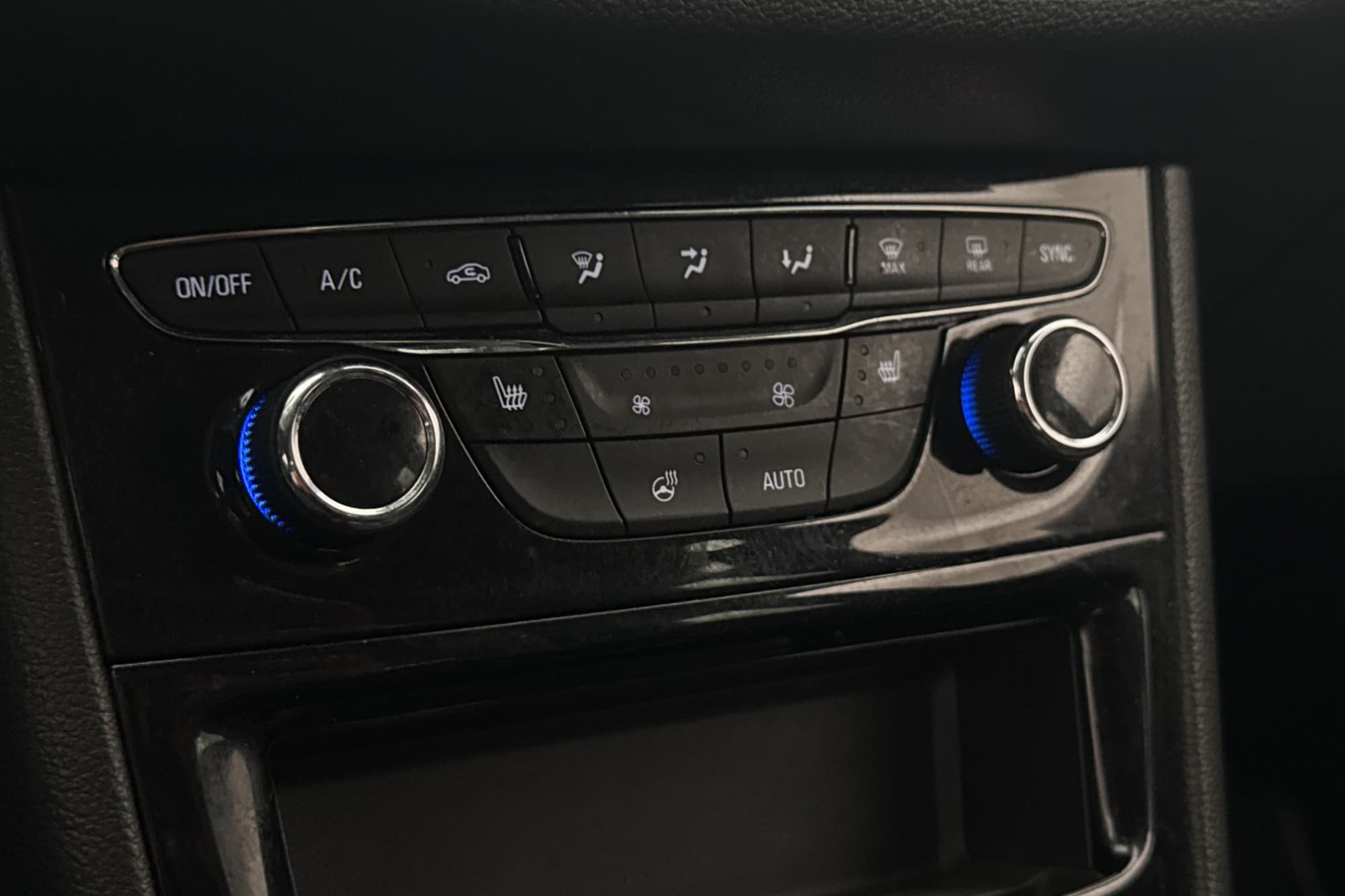 Opel Astra 1.5 D 122hk Enjoy CarPlay Rattvärme P-Sensorer