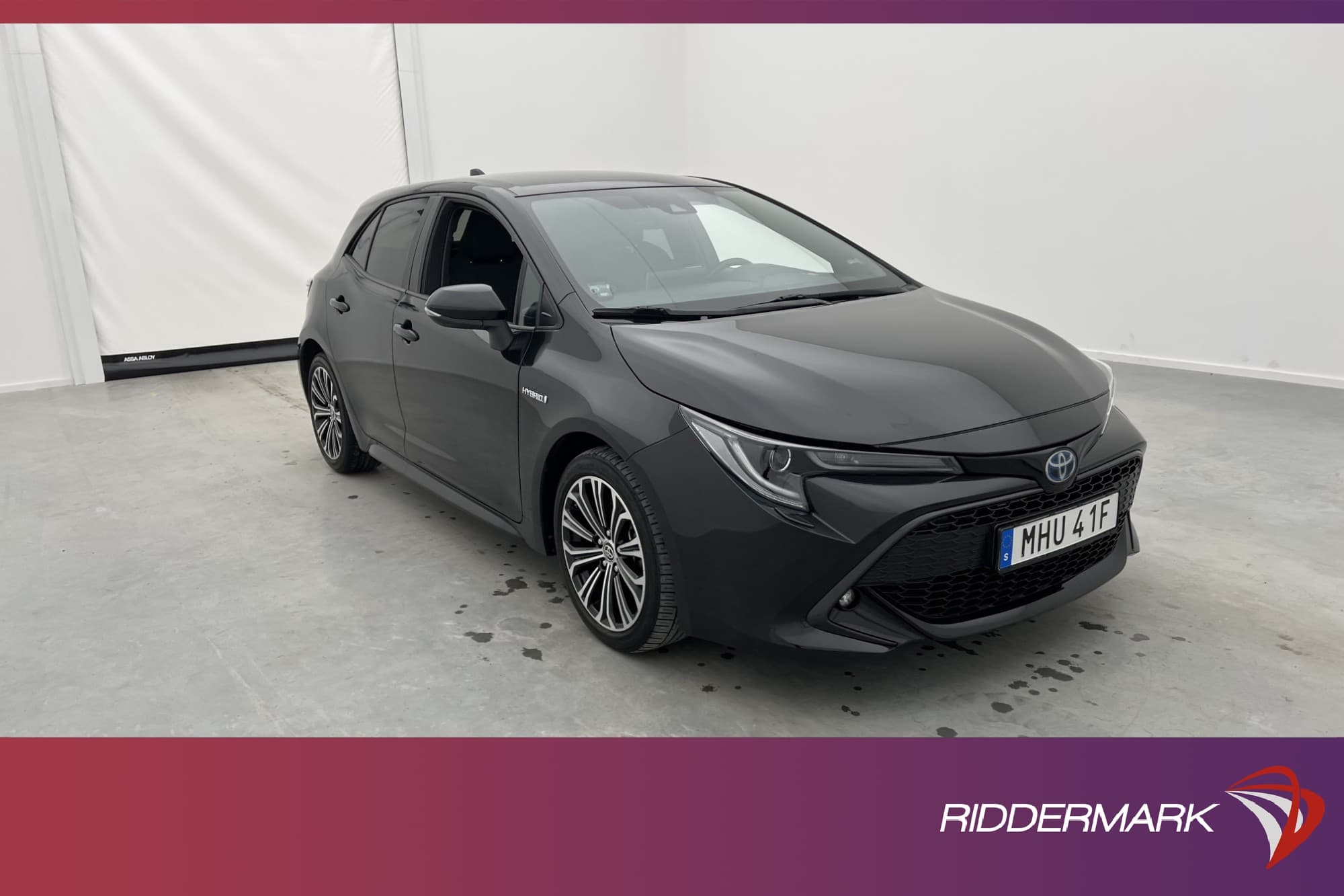 Toyota Corolla Hybrid 180hk