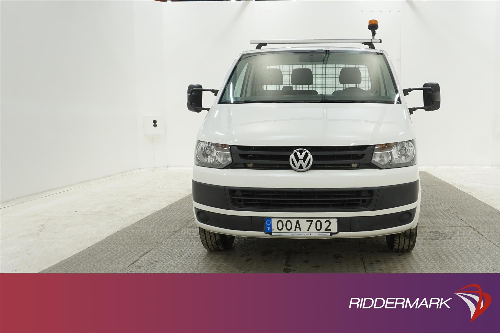 Volkswagen Transporter 2.0TDI Flakbil Drag Värmare Moms