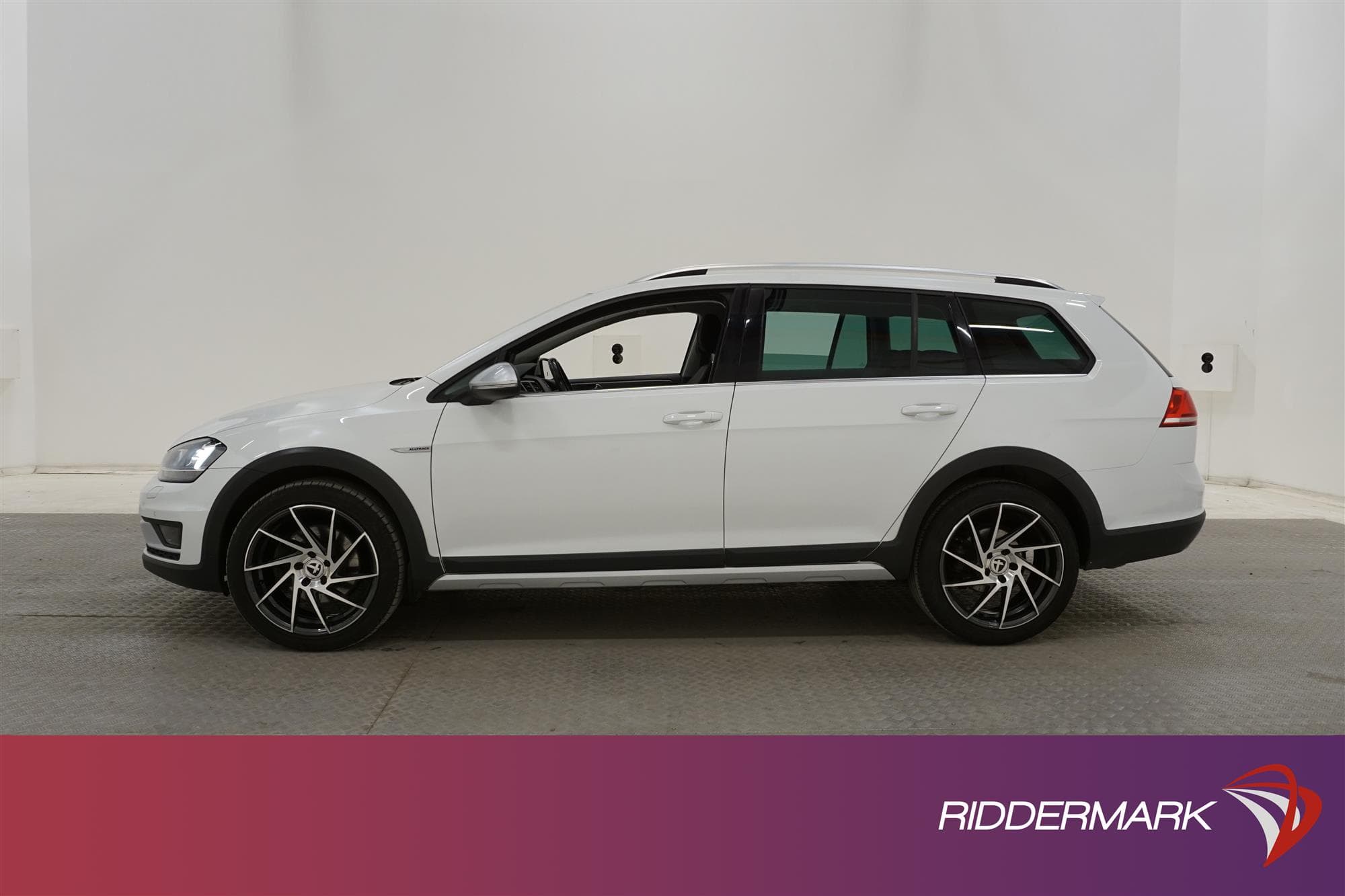 Volkswagen Golf Alltrack 4M 184hk