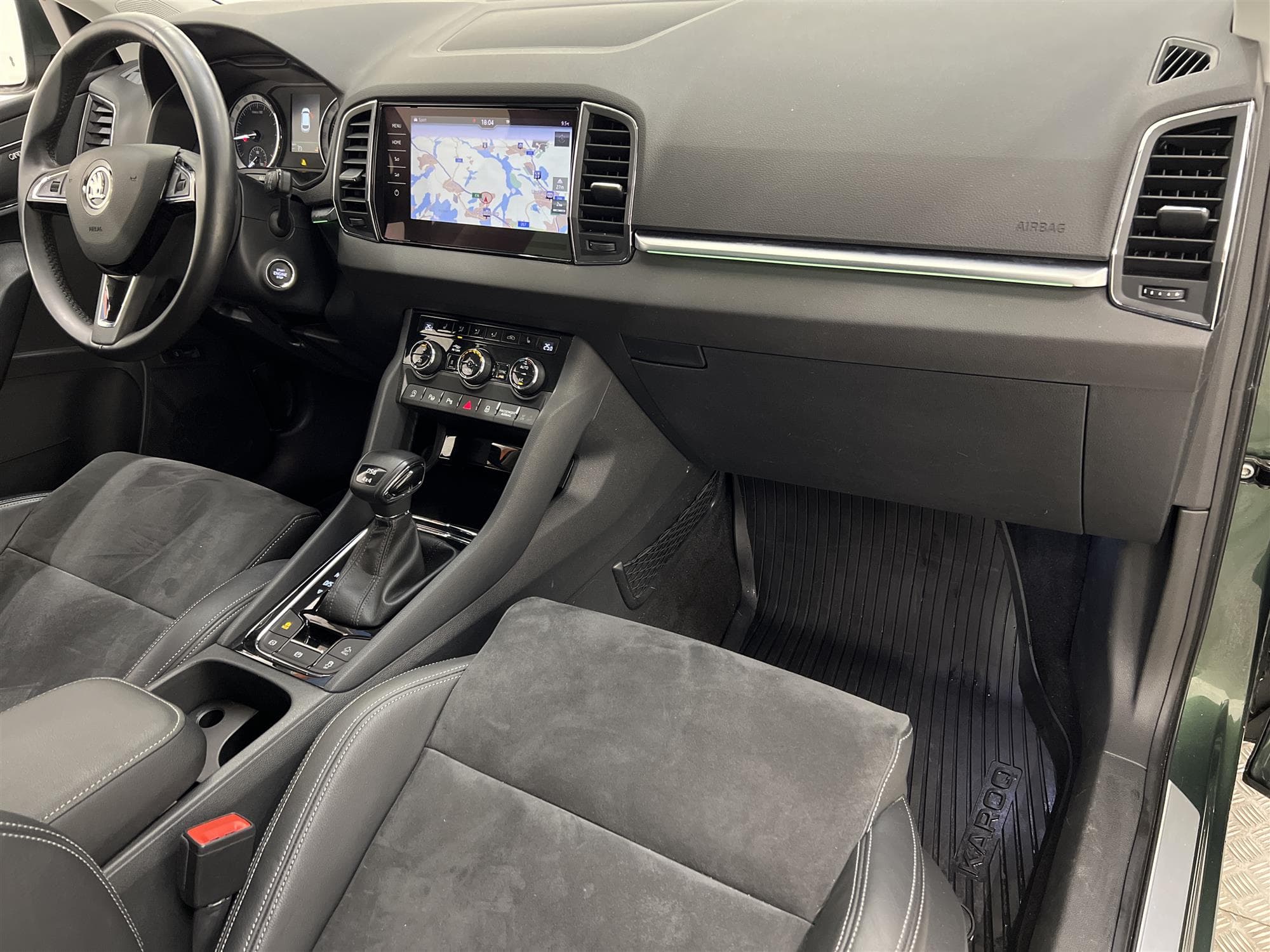 Skoda  Karoq 2.0 TDI 4x4 DSG 150hk Businessline D-Värm Drag 