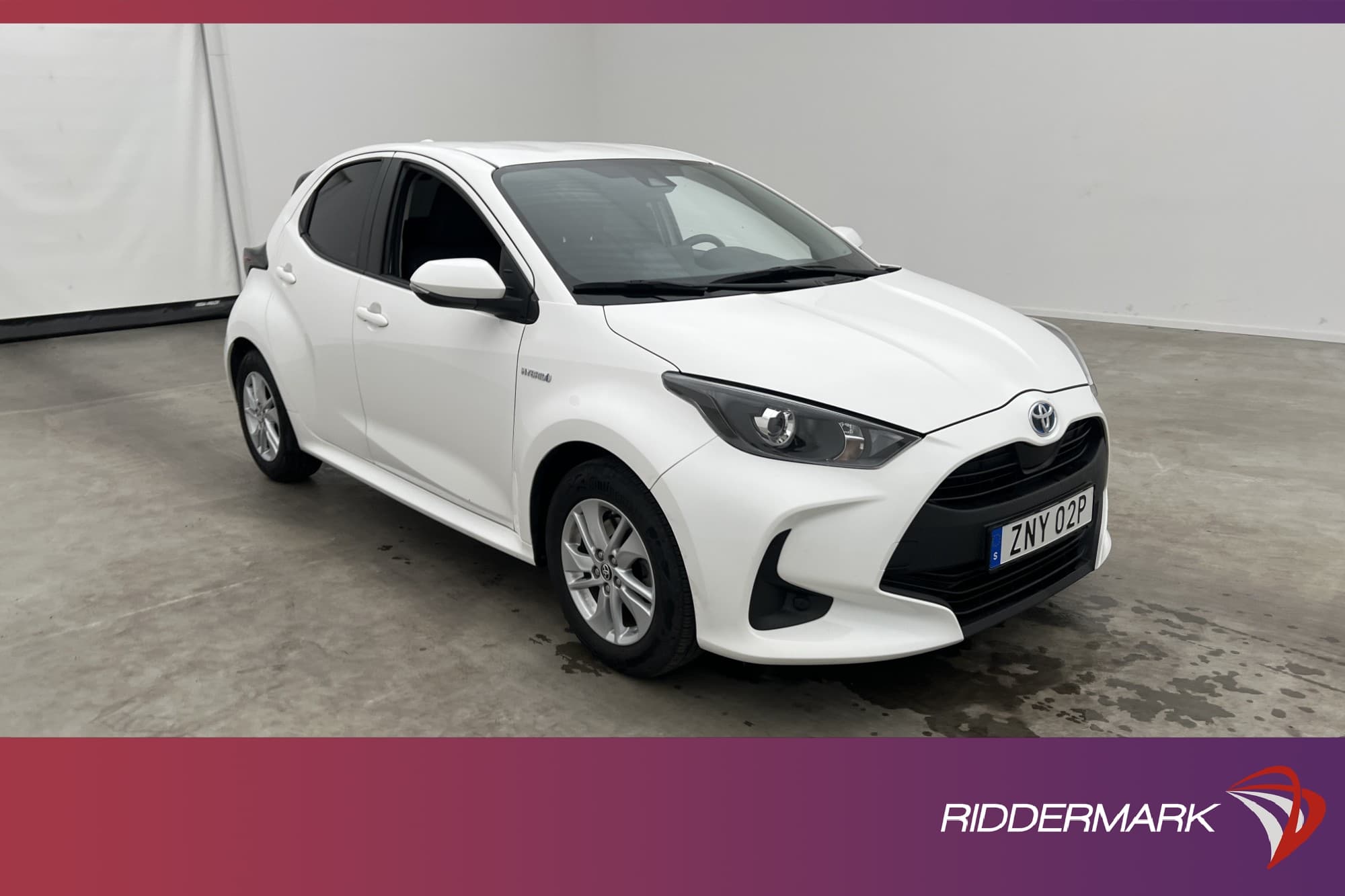 Toyota Yaris Hybrid CVT 116hk