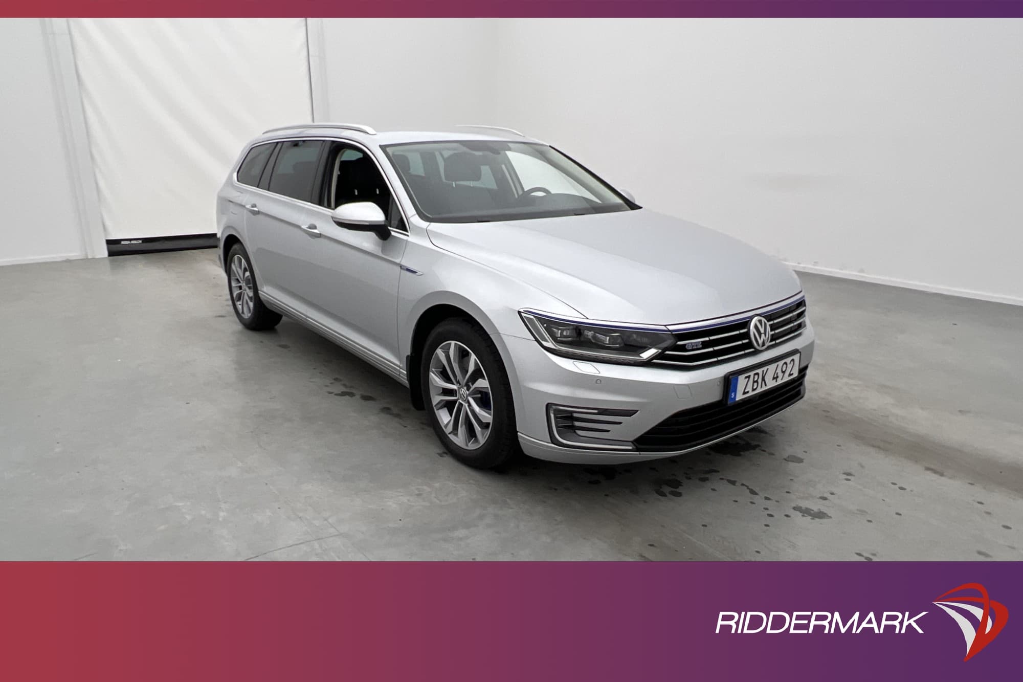 Volkswagen Passat GTE 218hk