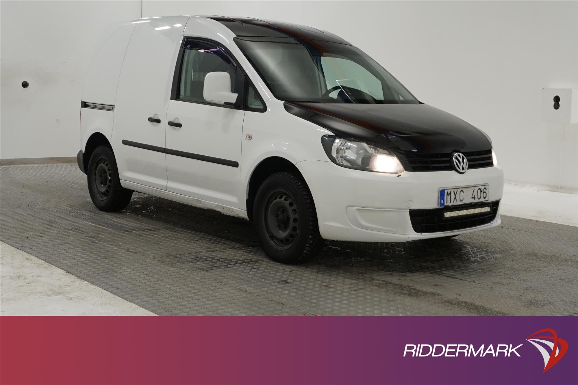 Volkswagen Caddy 1.6TDI Dragkrok Värmare Nyservad  
