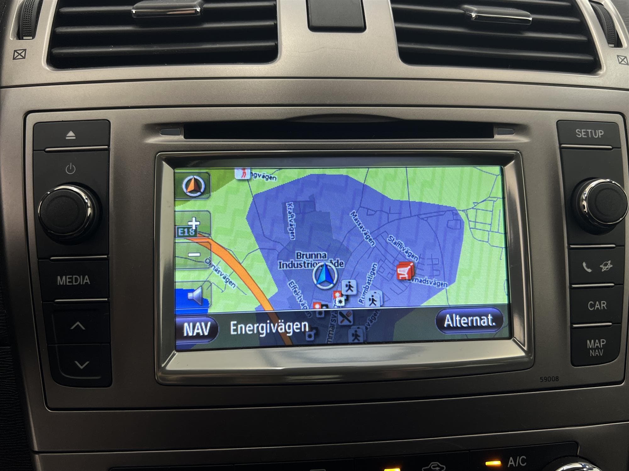 Toyota Avensis Kombi  2.0 152hk Navi B-Kamera Låg Skatt 