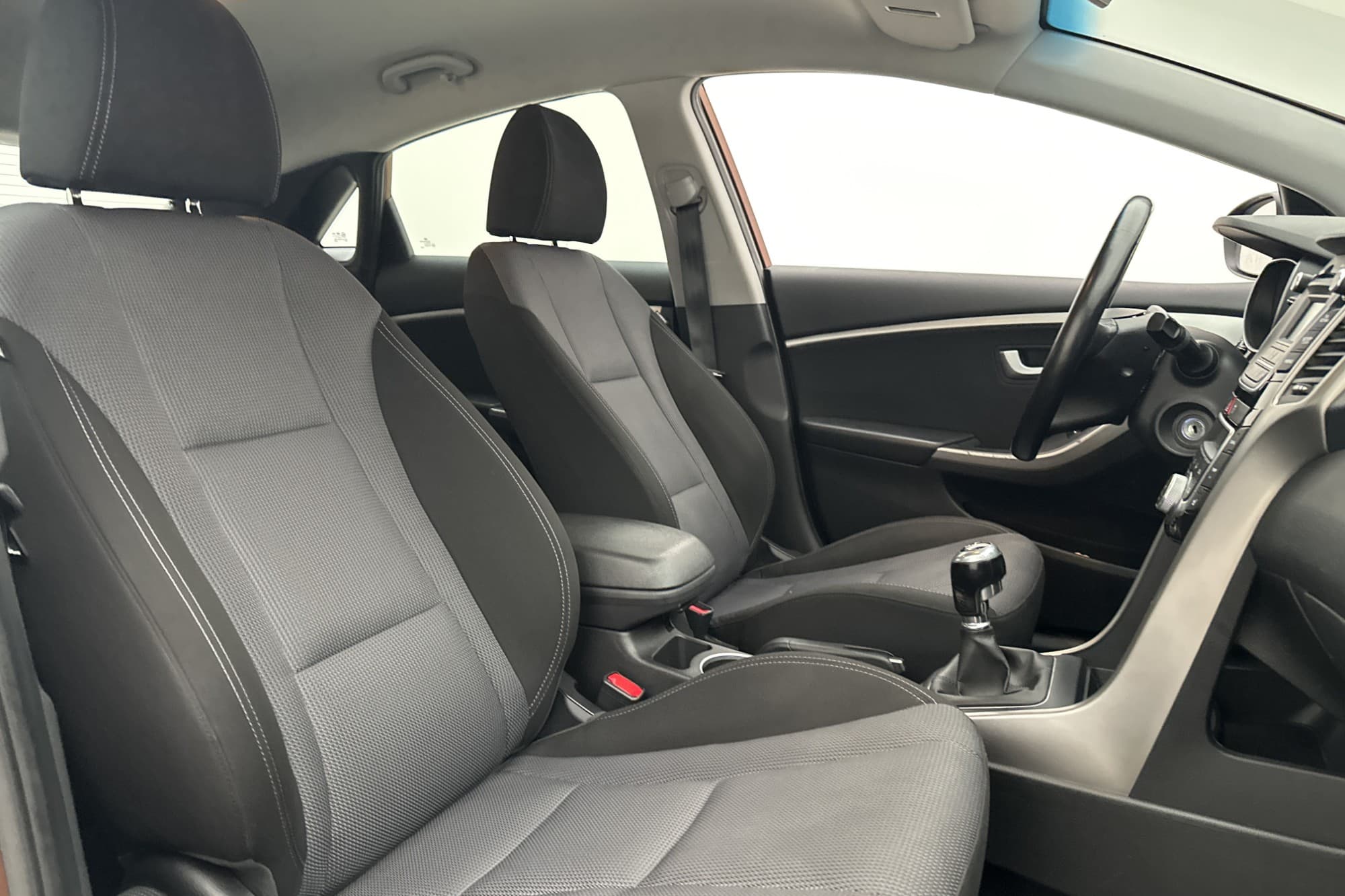 Hyundai i30 1.6 GDI 135hk Business Dragkrok P-Sensorer
