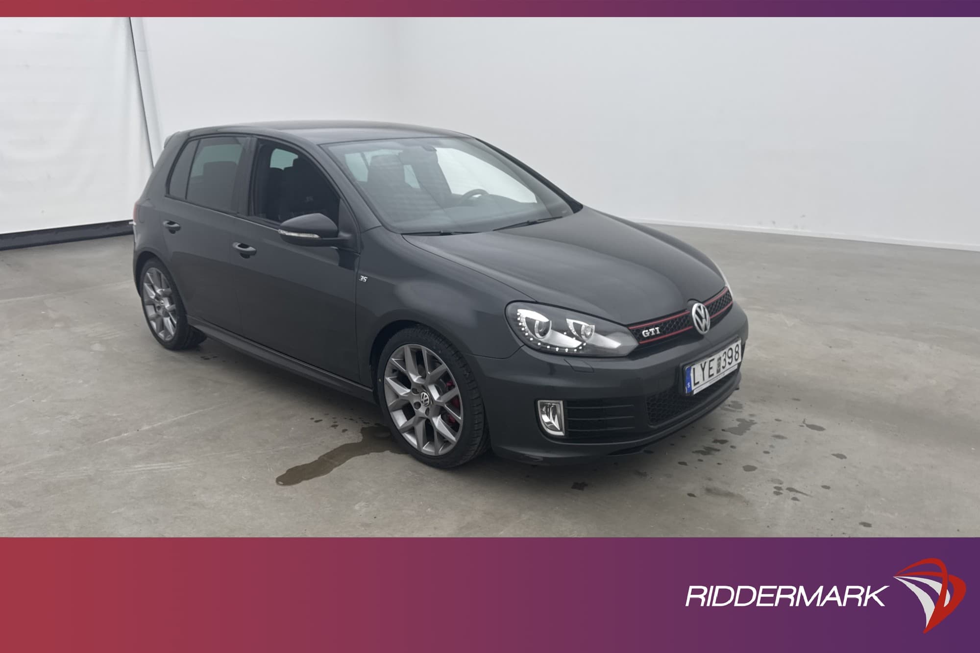 Volkswagen Golf GTI Edition 35 235hk