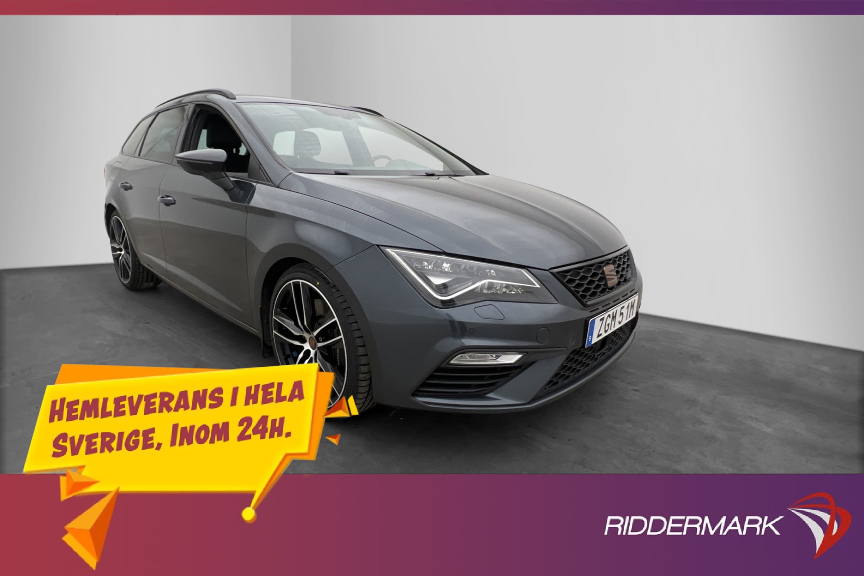 SEAT Leon Cupra ST 4Drive 300hk Cockpit CarPlay Kamera Navi