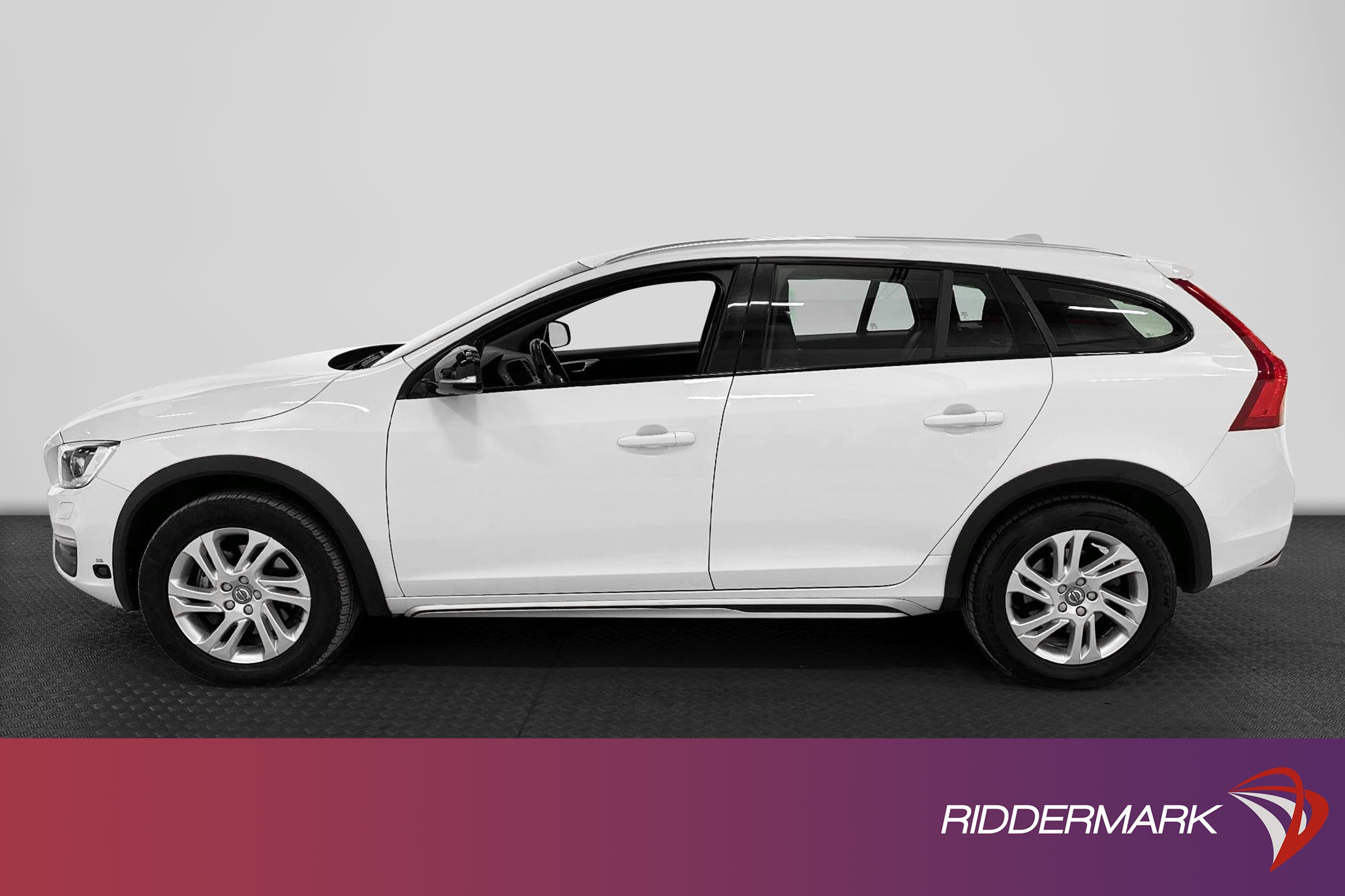 Volvo V60 Cross Country D3