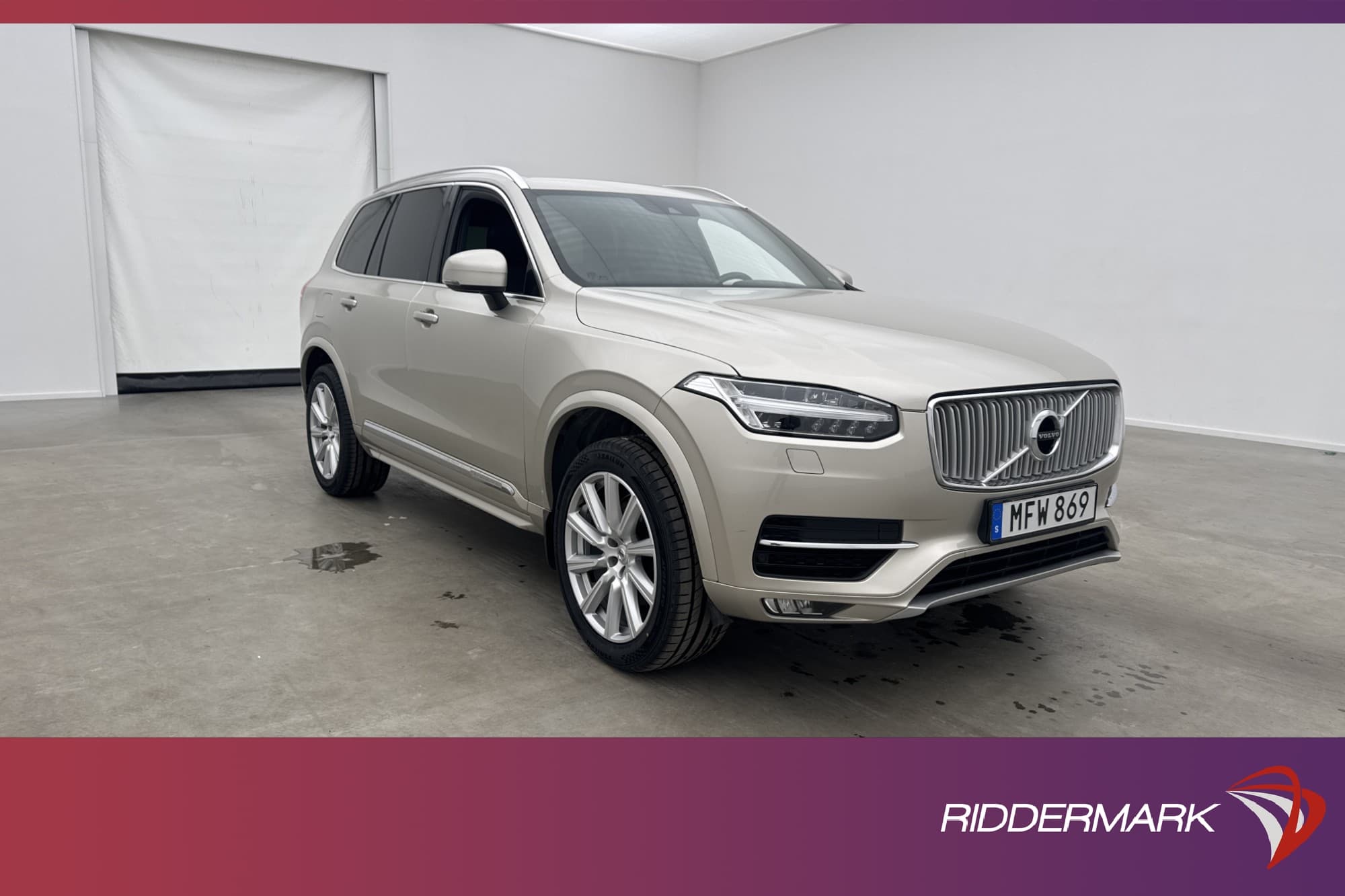 Volvo XC90 D5 AWD 225hk Inscription VOC Värm Kamera 4-Zons