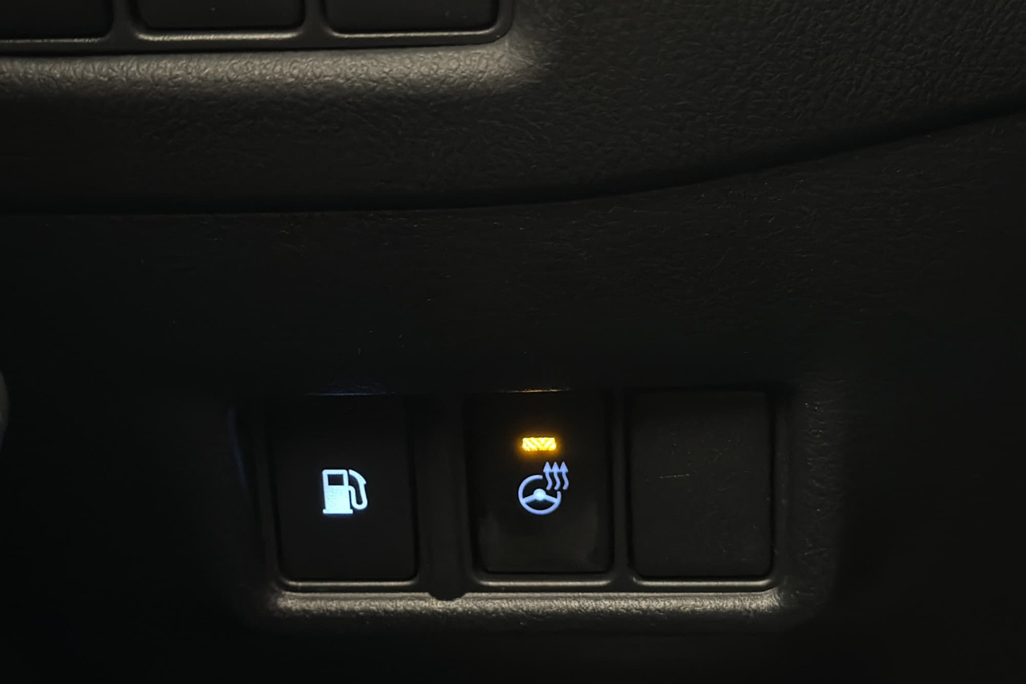 Toyota C-HR Hybrid CVT 184hk X-Edition Kamera Navi Rattvärme