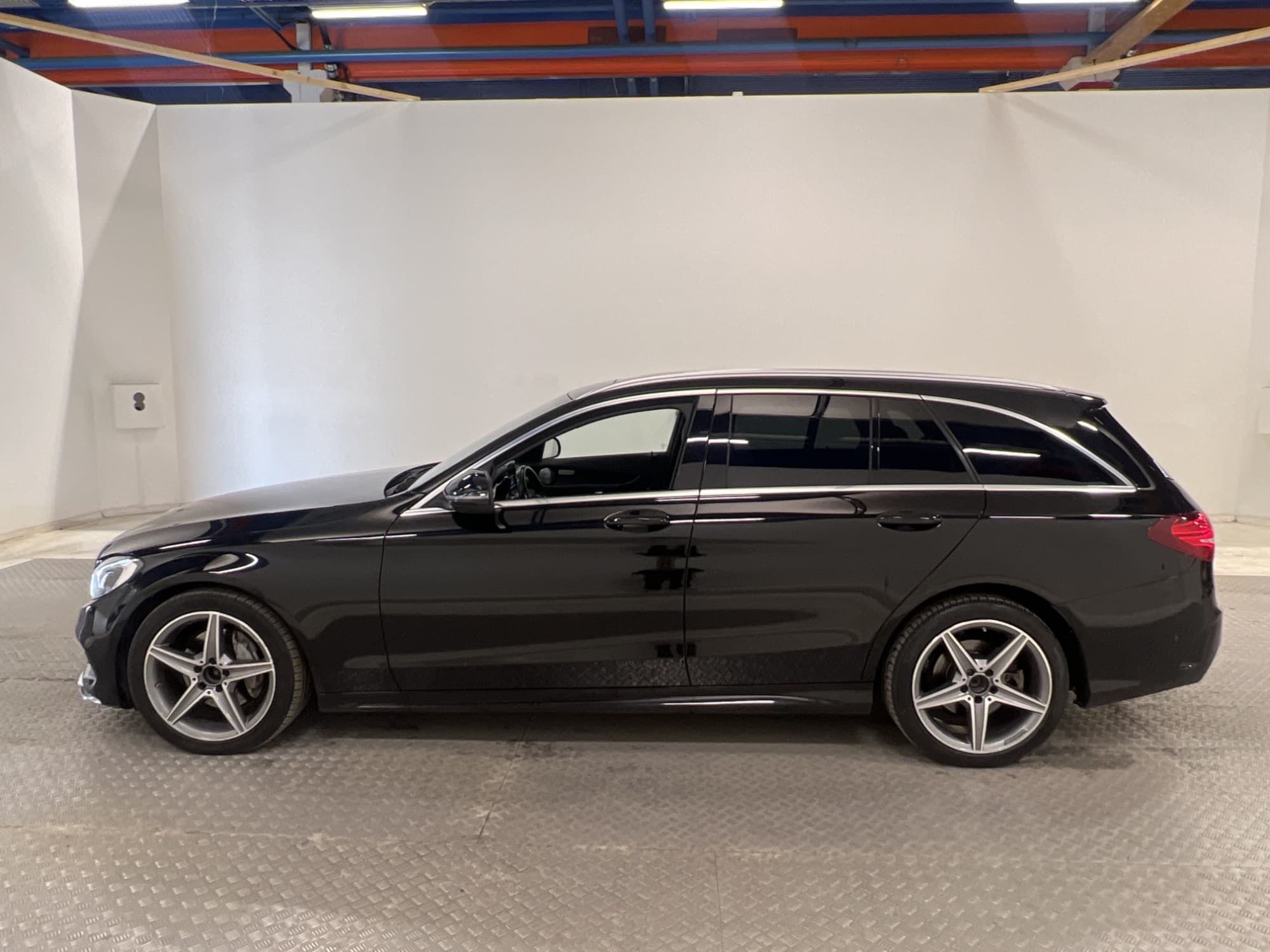 Mercedes-Benz C 220 T 4M 170hk