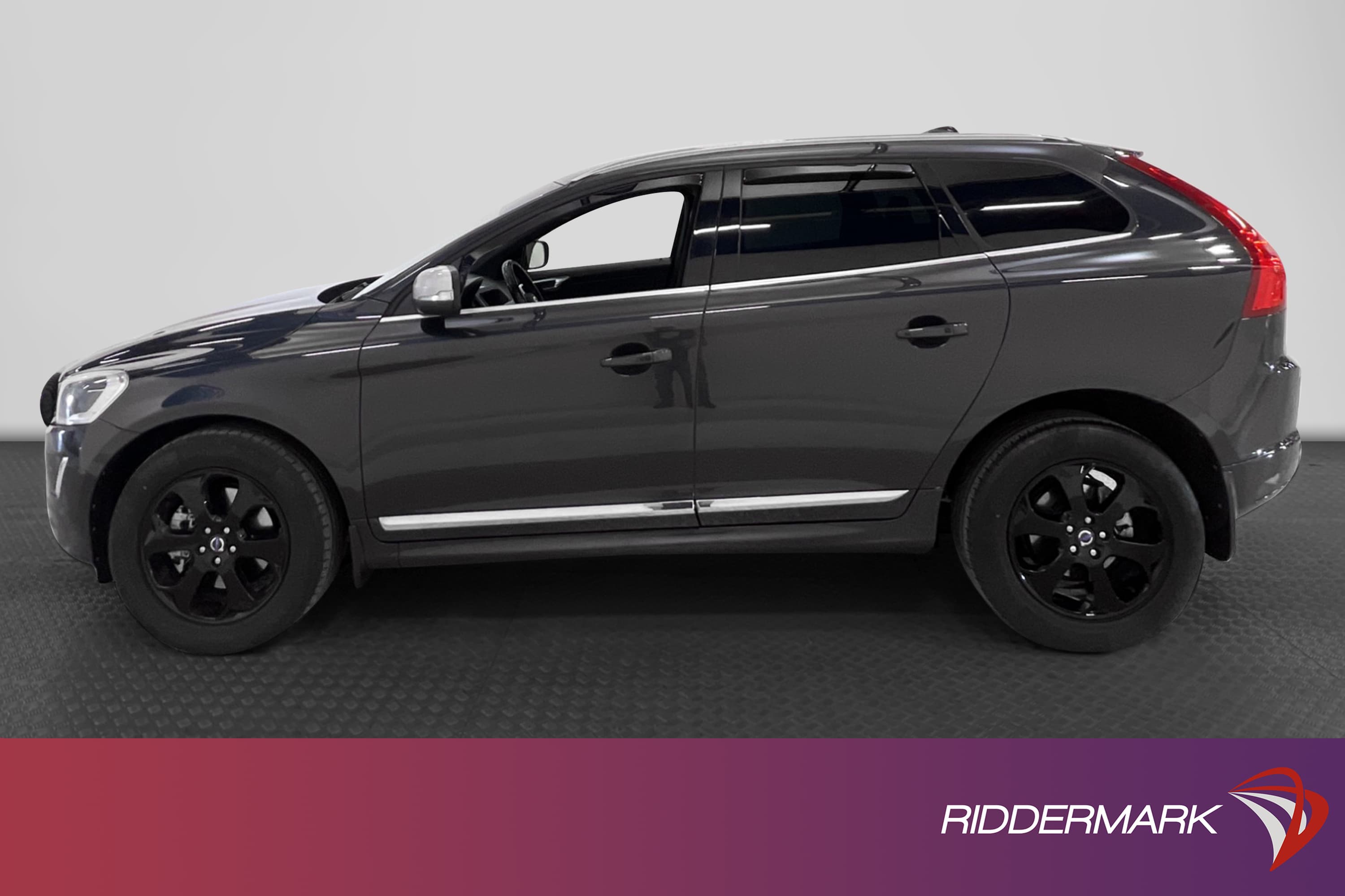 Volvo XC60 D4 AWD Summum 163 hk D-värm