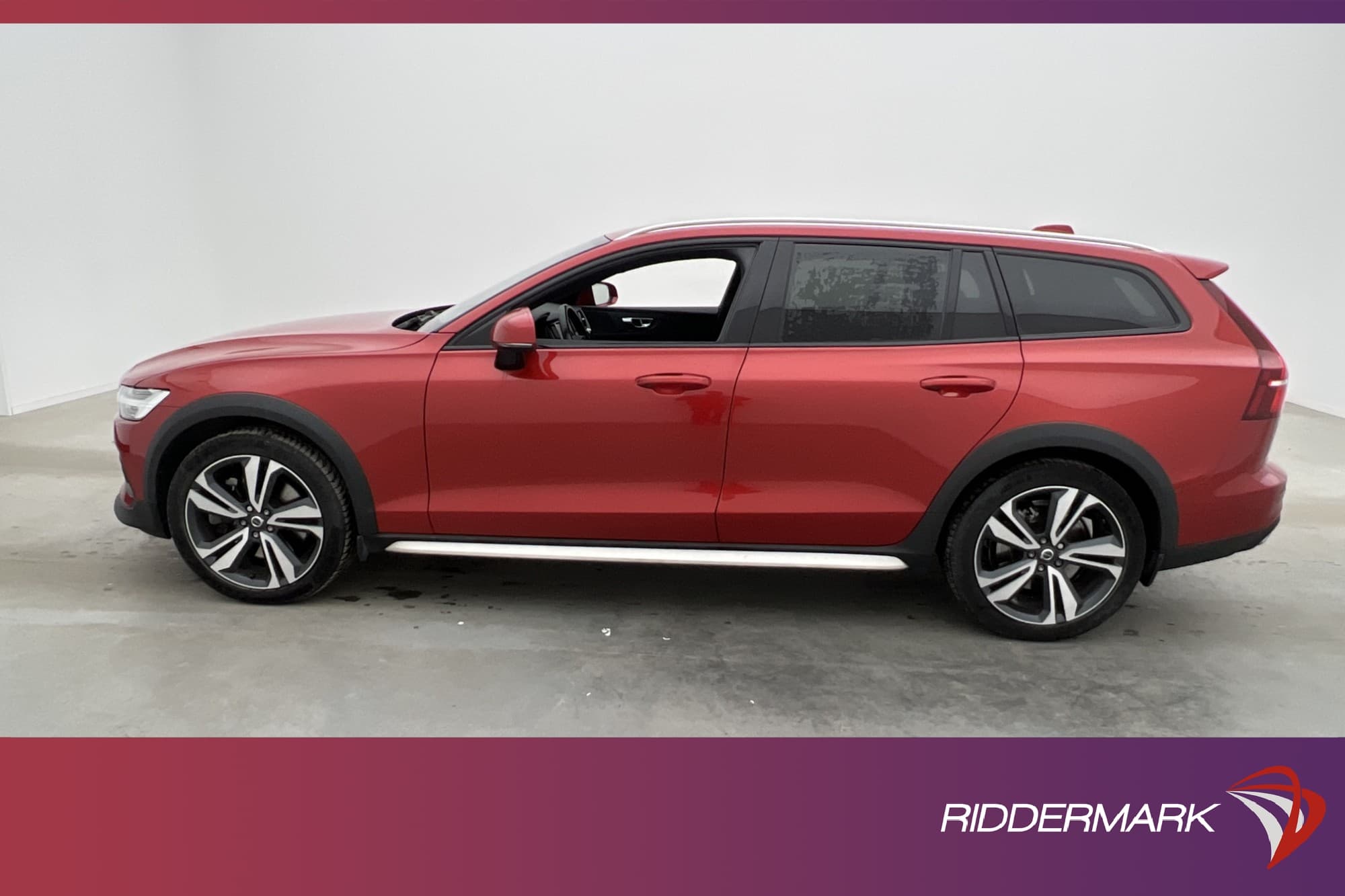 Volvo V60 Cross Country D4 AWD